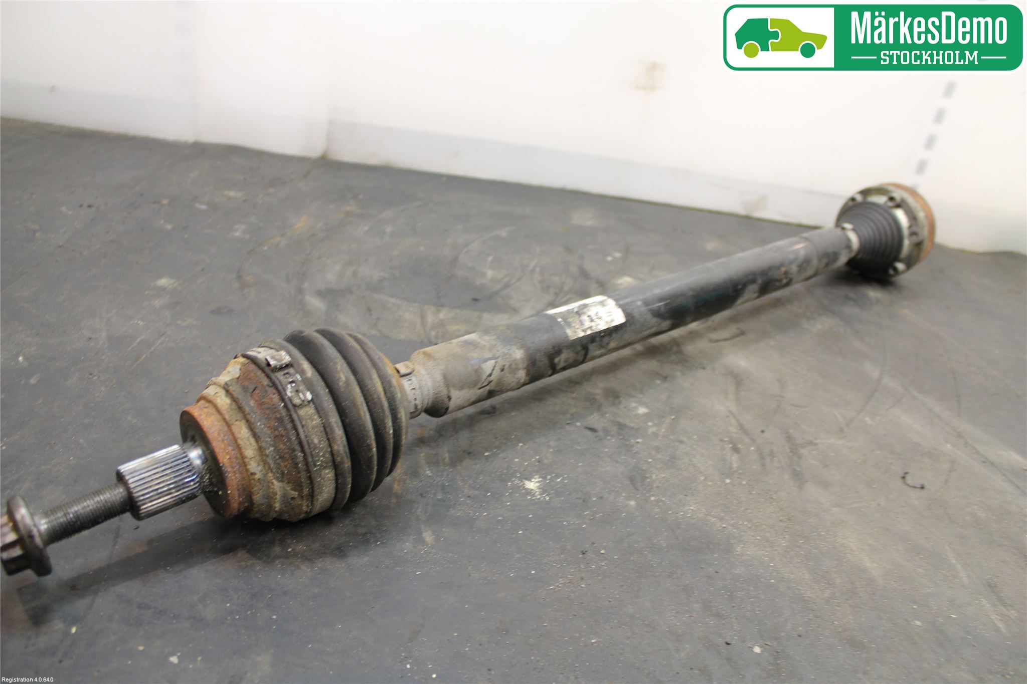 Volkswagen VW GOLF / E-GOLF VII 13-20 Drivaxel Fram Höger