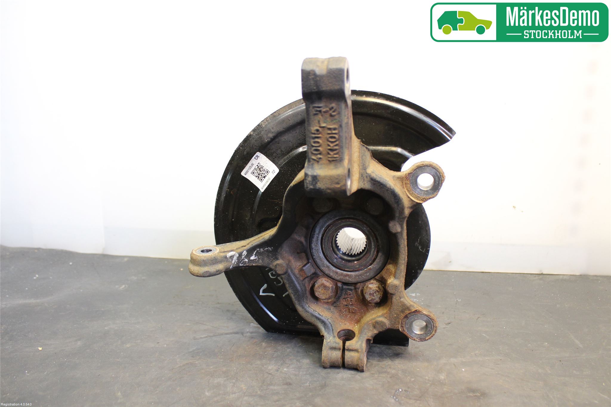 Nissan PULSAR Styrspindel Lagerhus Vä