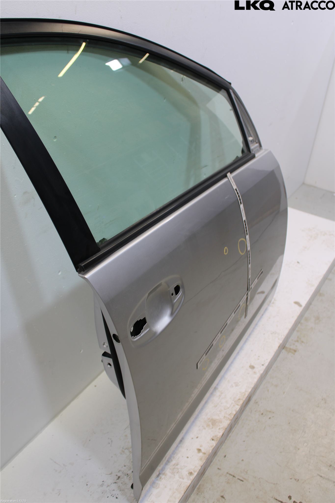 Toyota PRIUS NWH20 04-08 Dörr Fram Höger