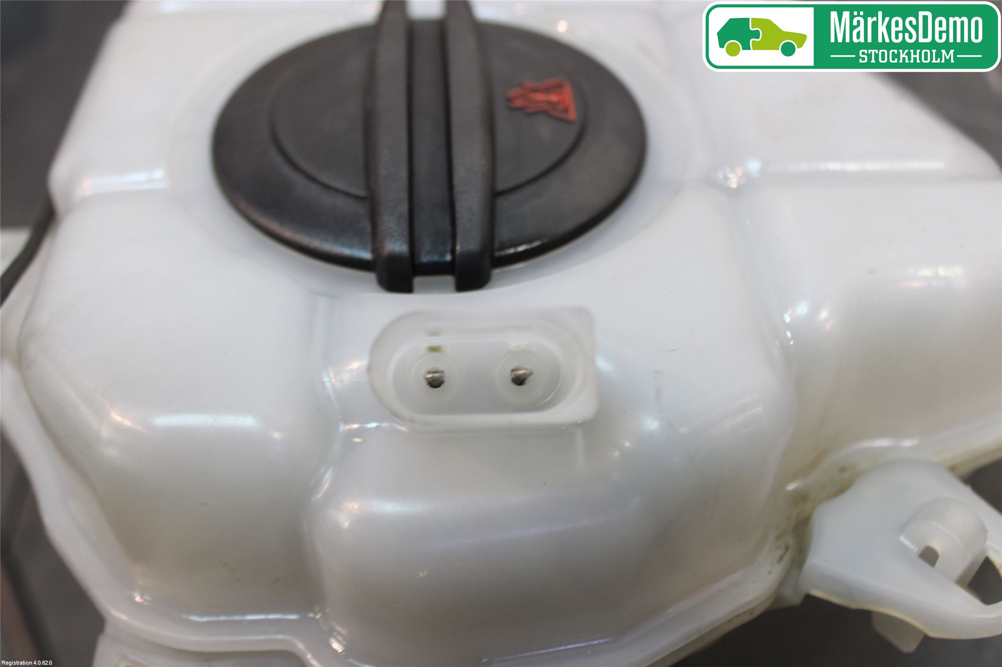 Volkswagen VW PASSAT 15-19 Expansionstank