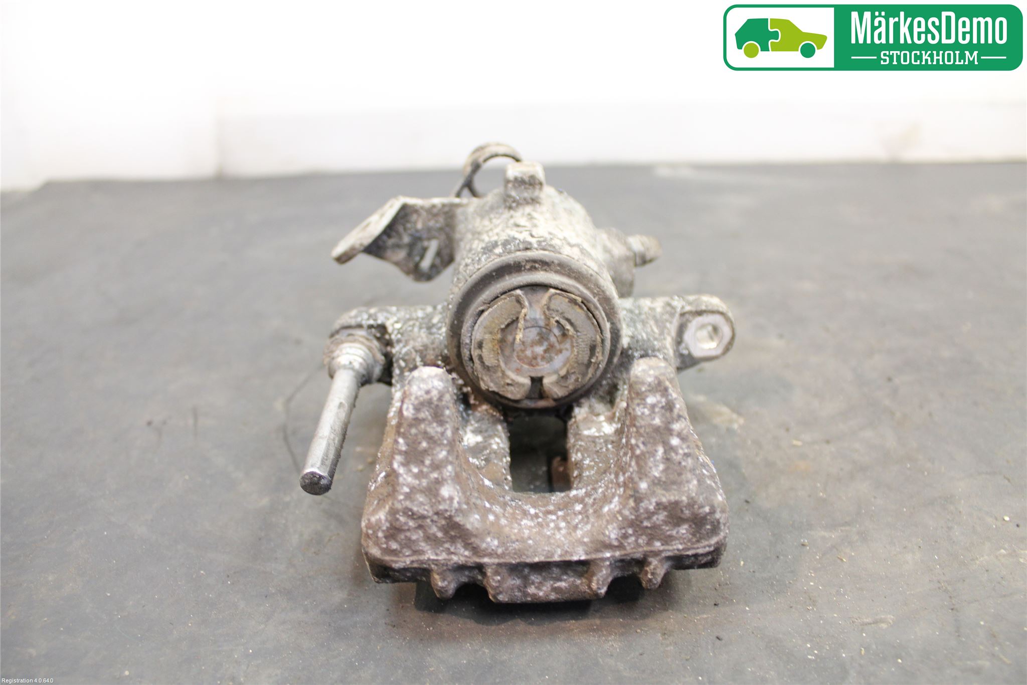 Audi A1/S1 11-18 Bromsok Bak Vänster