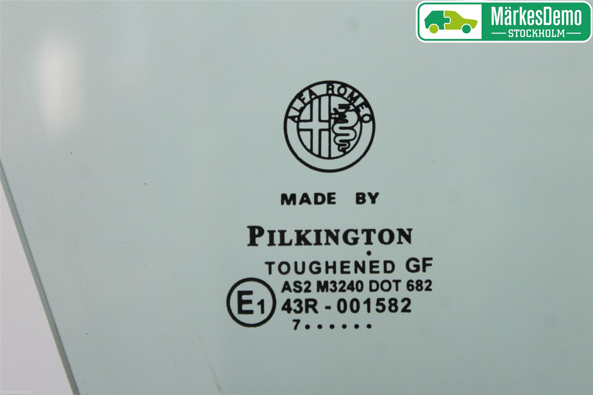 Alfa 147 Dörruta Fram Höger