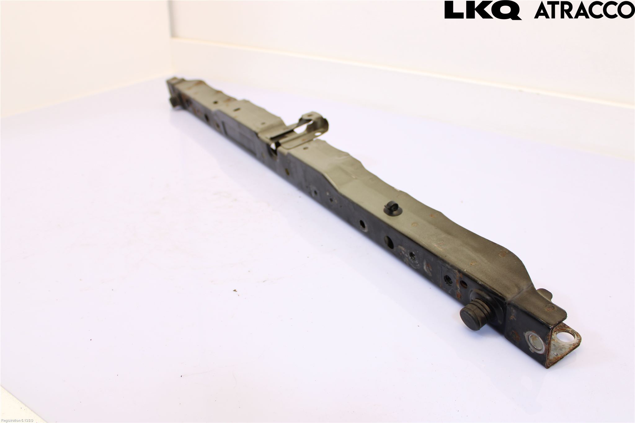 Toyota RAV 4 06-12 Front Huvlåsplåt-Balk