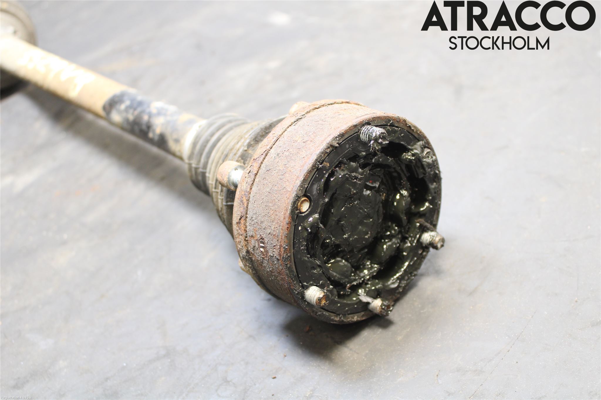 Audi TT/TTS 07-14 Drivaxel Bak Vänster