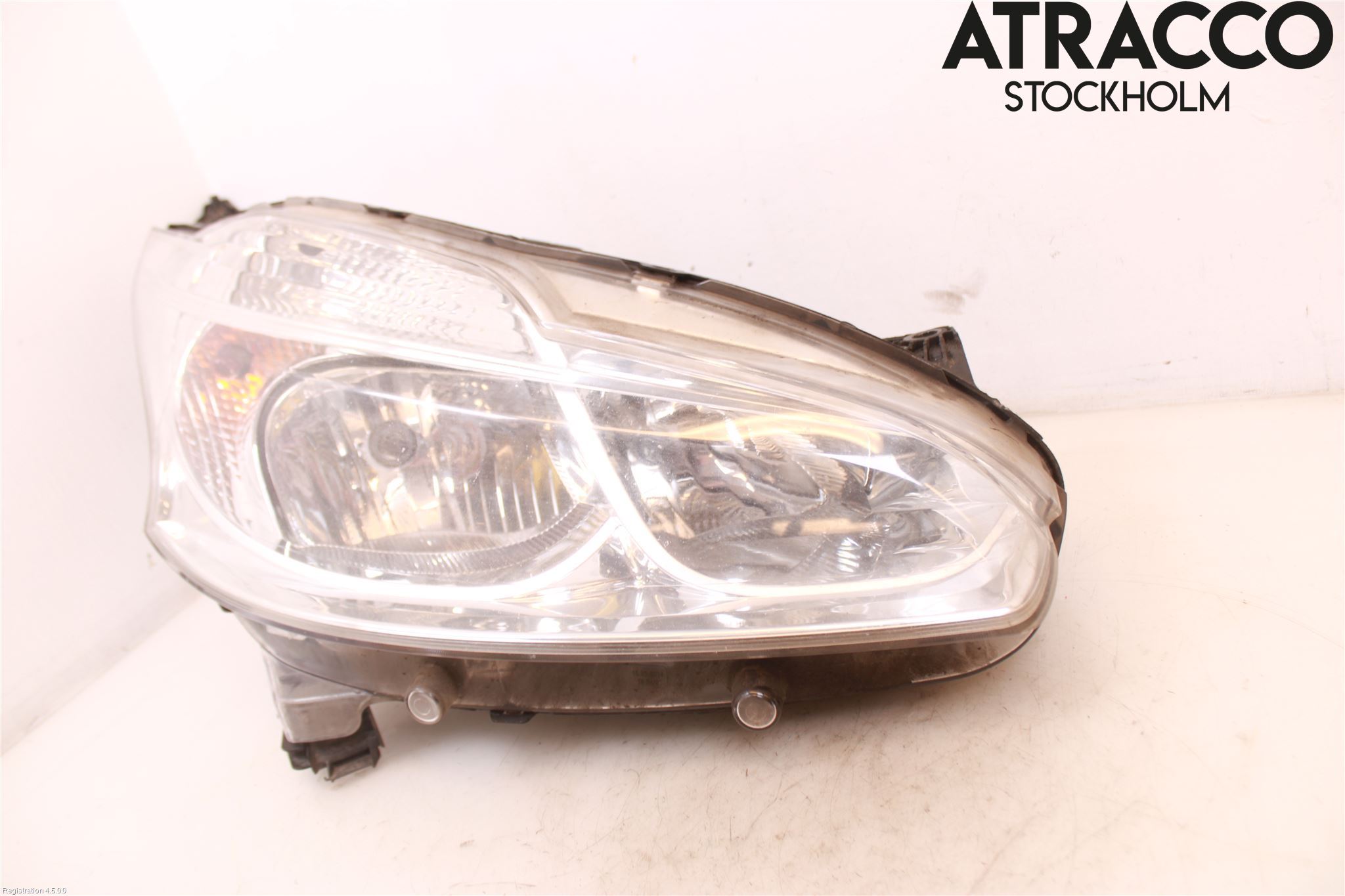 Peugeot 208 12-15 Strålkastare Höger