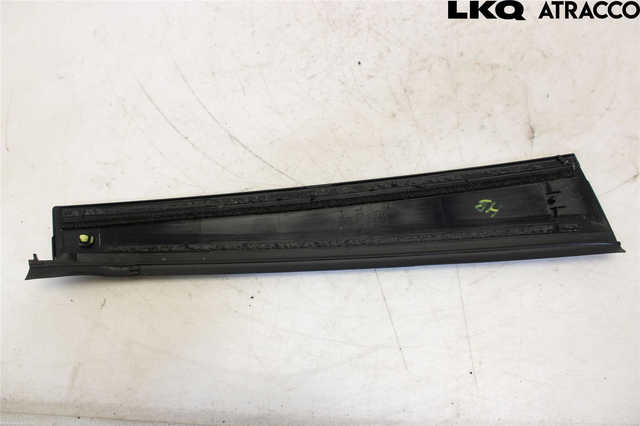 Toyota COROLLA CROSS XG10 22- Dörr Dekorlist Bak Hö