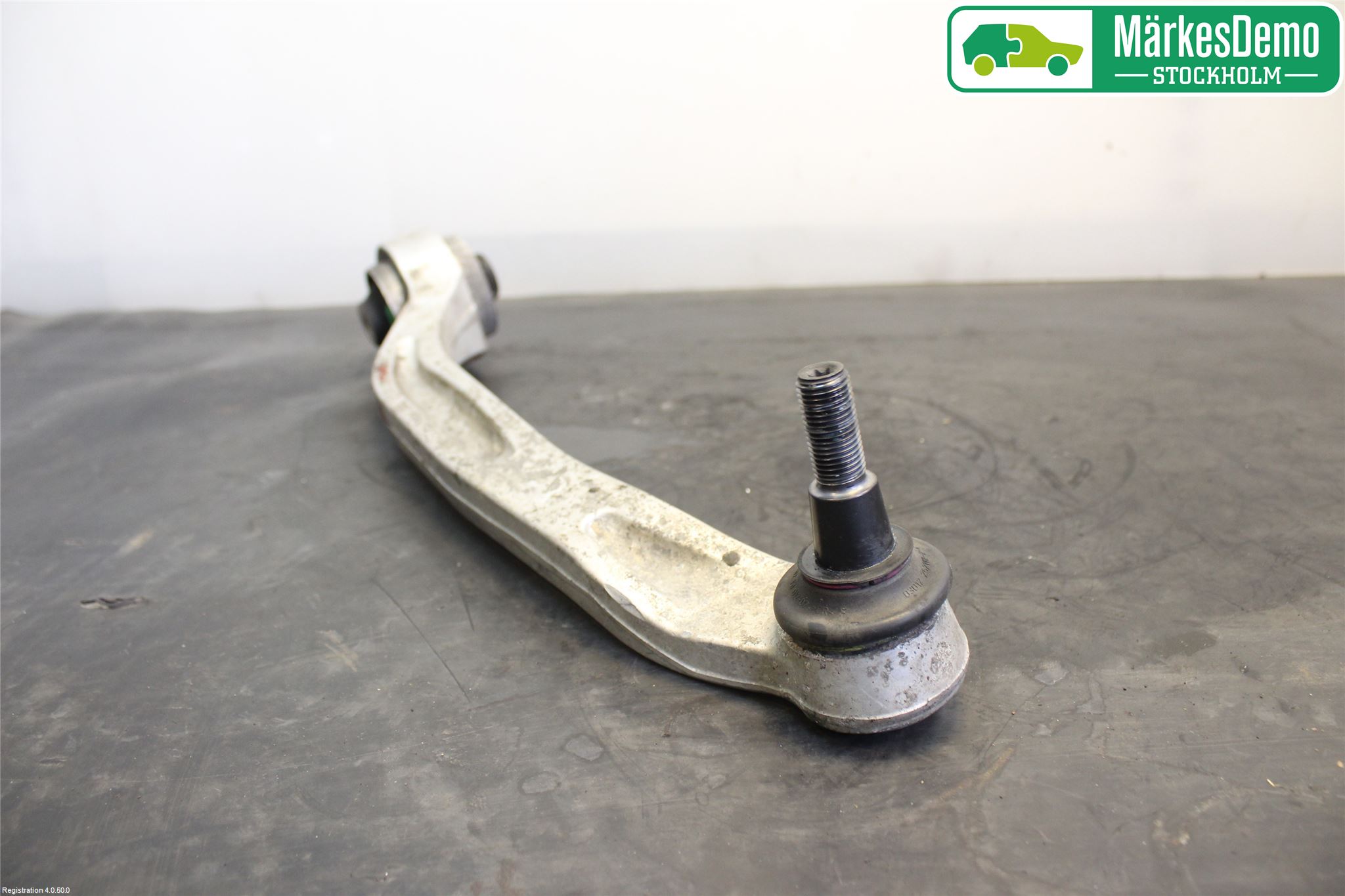 Audi A6/S6     05-11 Bärarm Fram Undre Vä