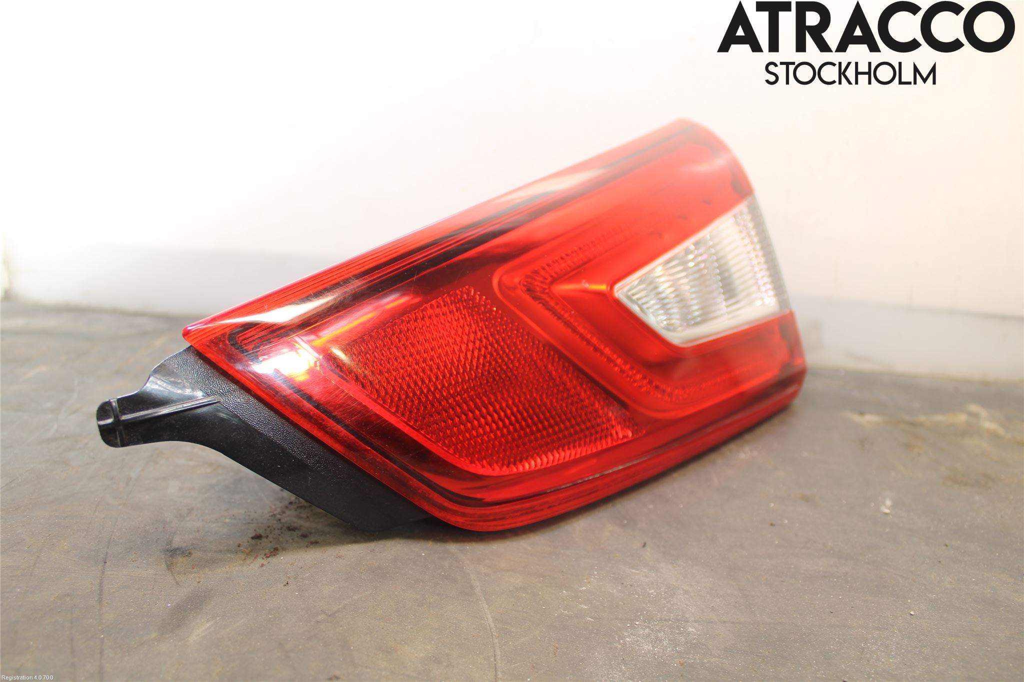 Nissan QASHQAI 14-17 Bakljus Lucka Hö