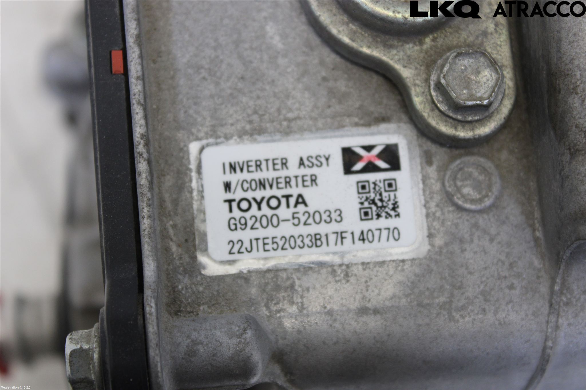 Toyota YARIS XP130 15-20 Hybridconverter
