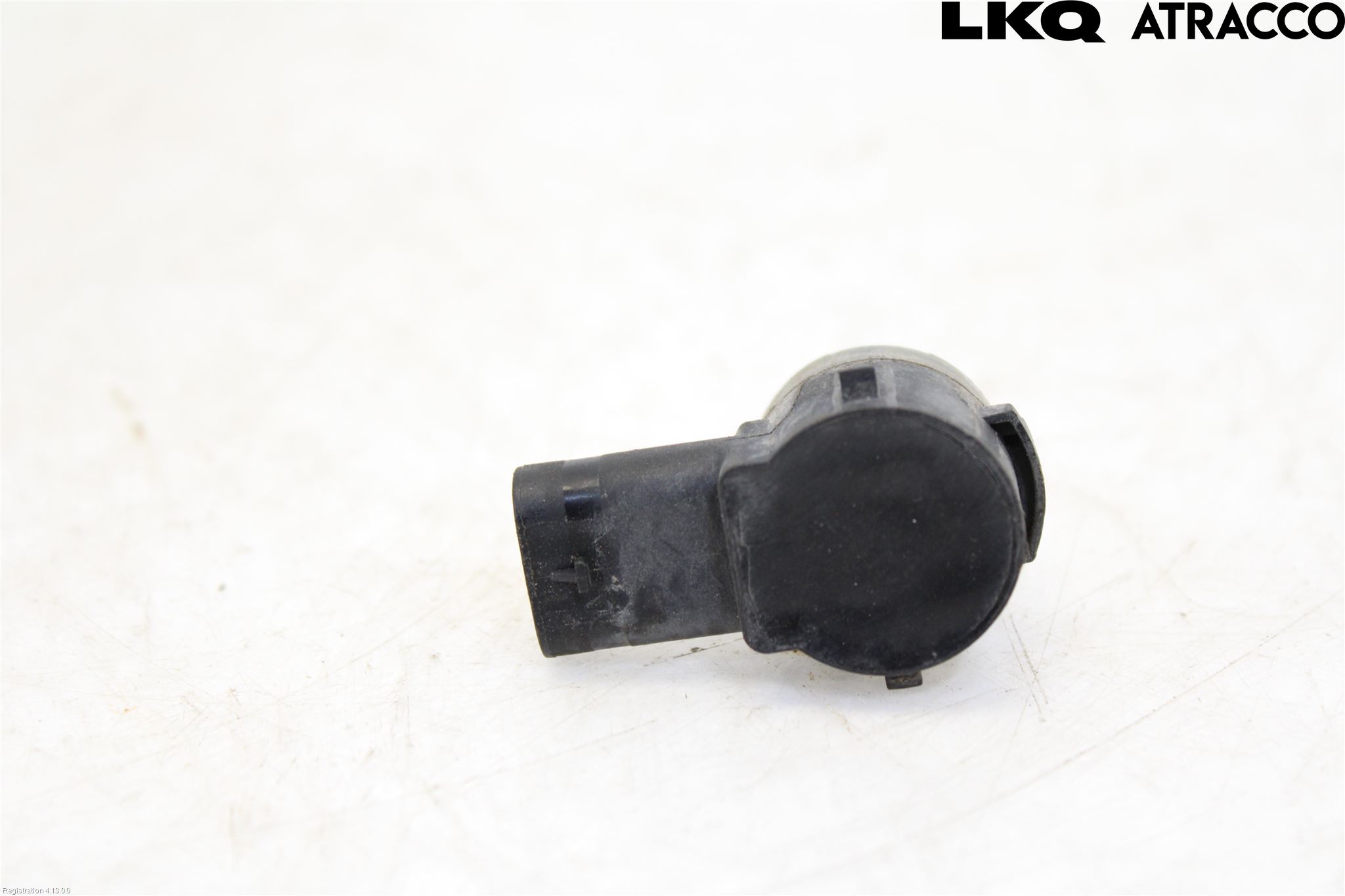 Volkswagen VW PASSAT 15-19 Parkeringshjälp Frontsensor