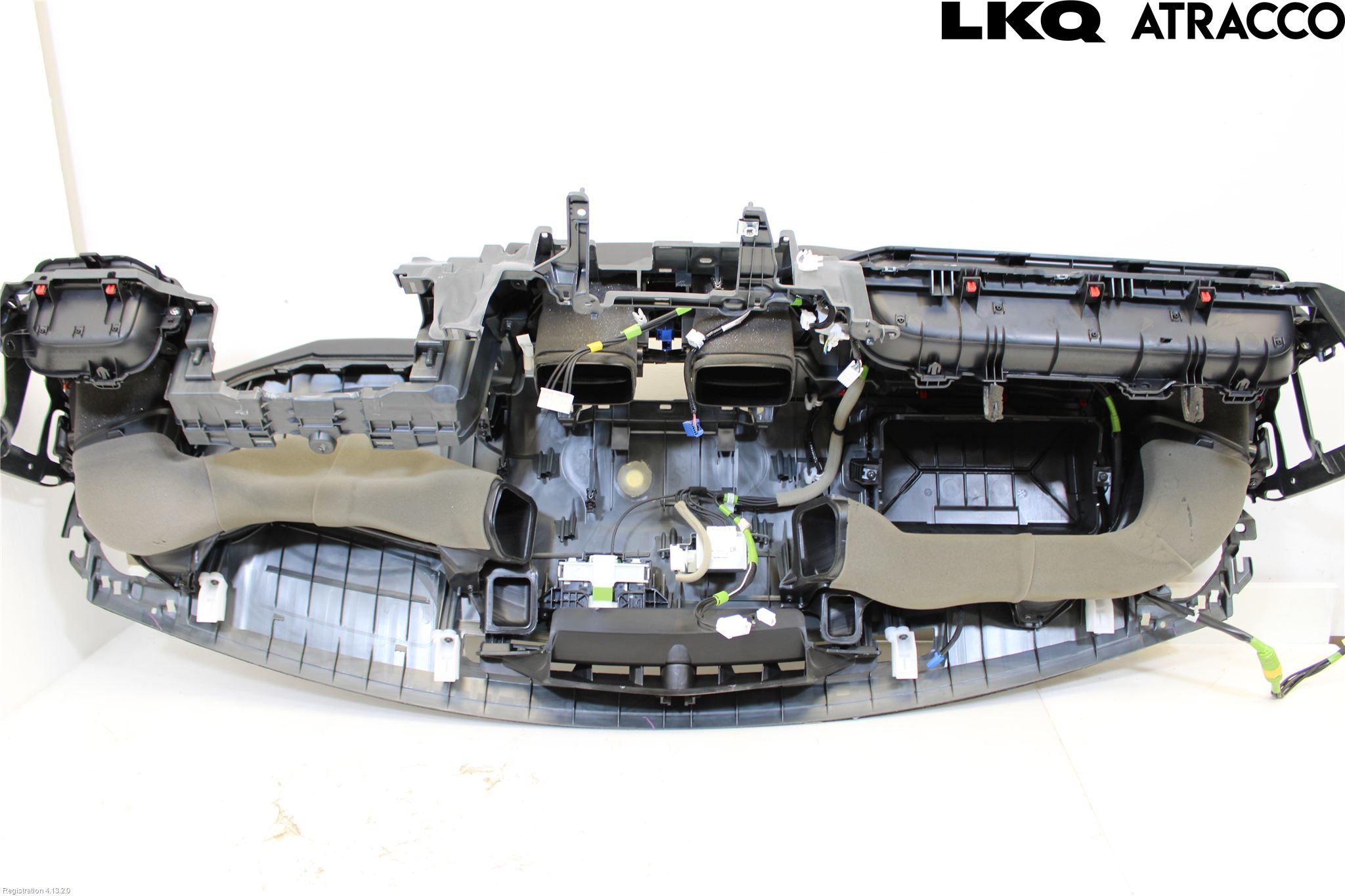 Toyota RAV4 19- Instrumentbräda