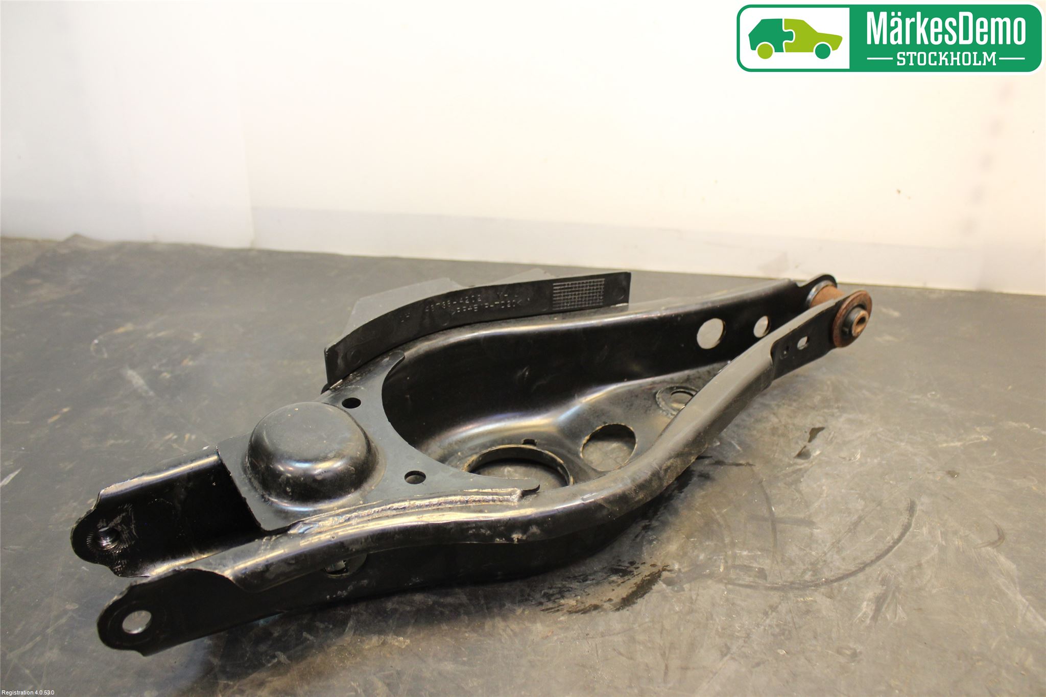 Toyota RAV4 13-18 Bärarm Bak Vänster