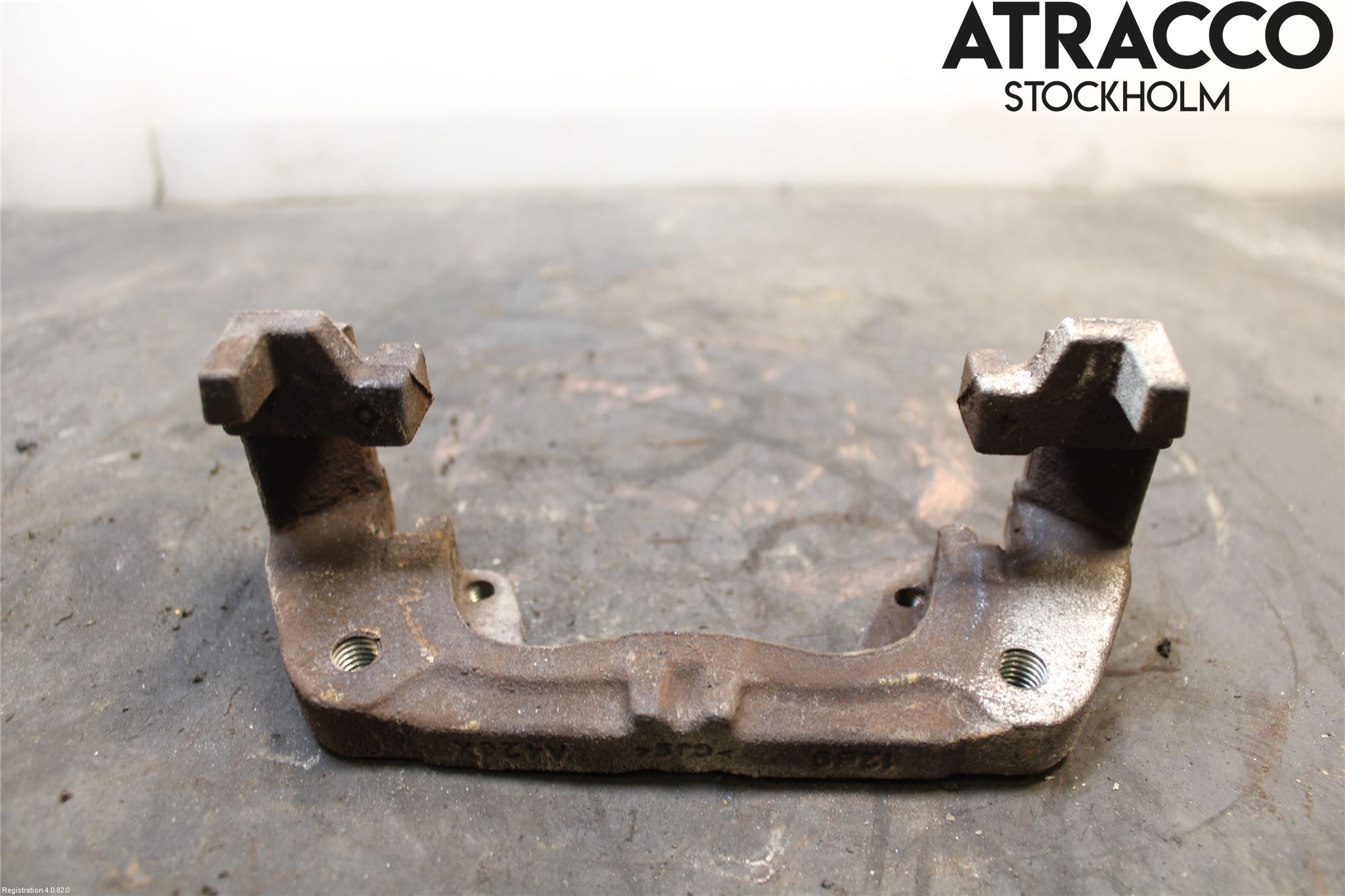 Ford FOCUS 19- Bromsokshållare