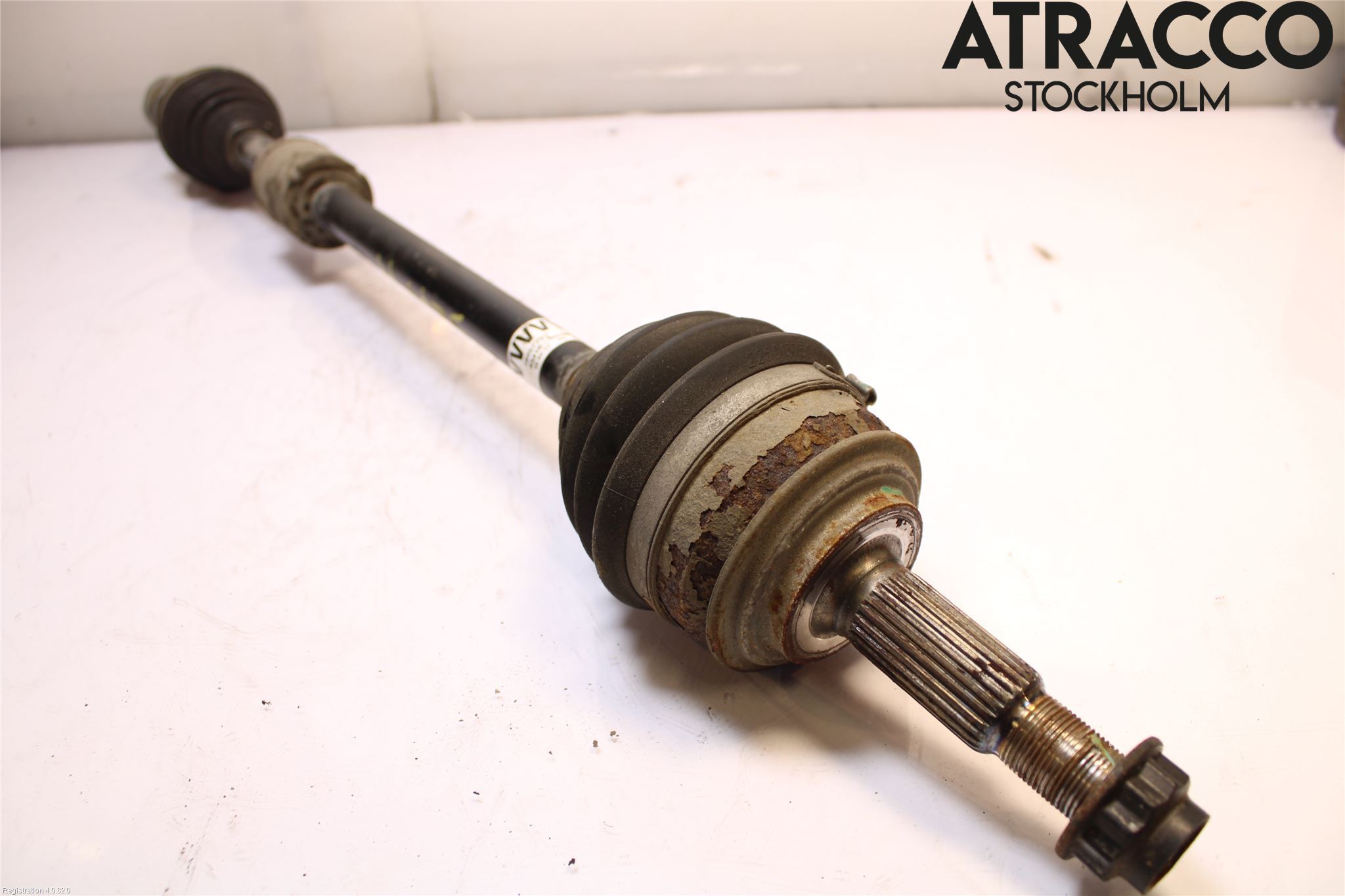 Toyota YARIS XP130 15-20 Drivaxel Fram Höger