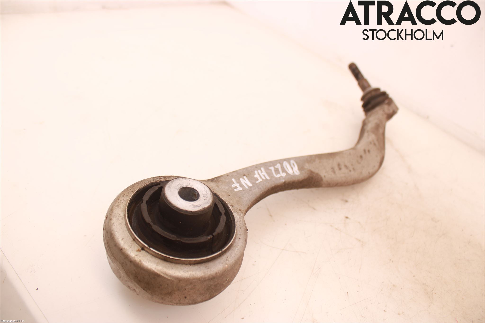 BMW 2 F22/F23/F87 Coupé/Cab 13-21 Bärarm Fram Undre Hö