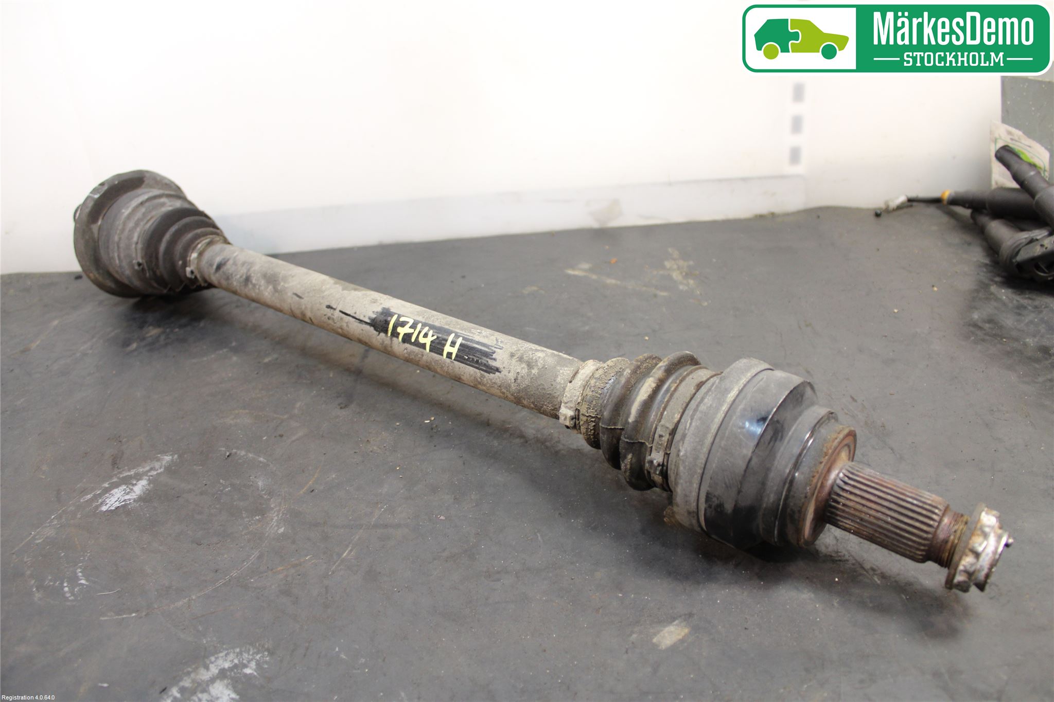 BMW 6 F12/F13 10-18 Drivaxel Bak Höger
