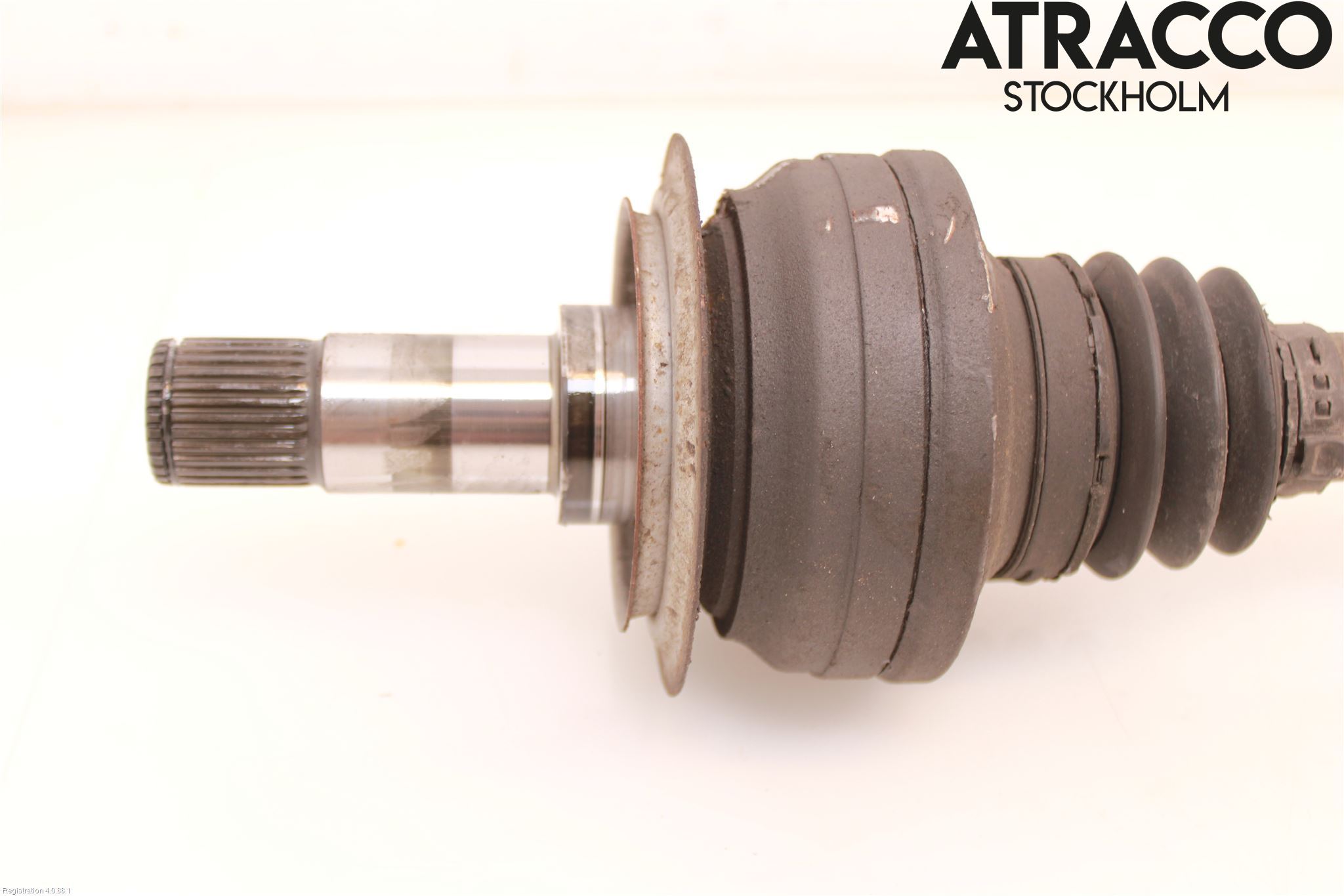 Mercedes-Benz MB C-KLASS (W204) 07-15 Drivaxel Bak Vänster