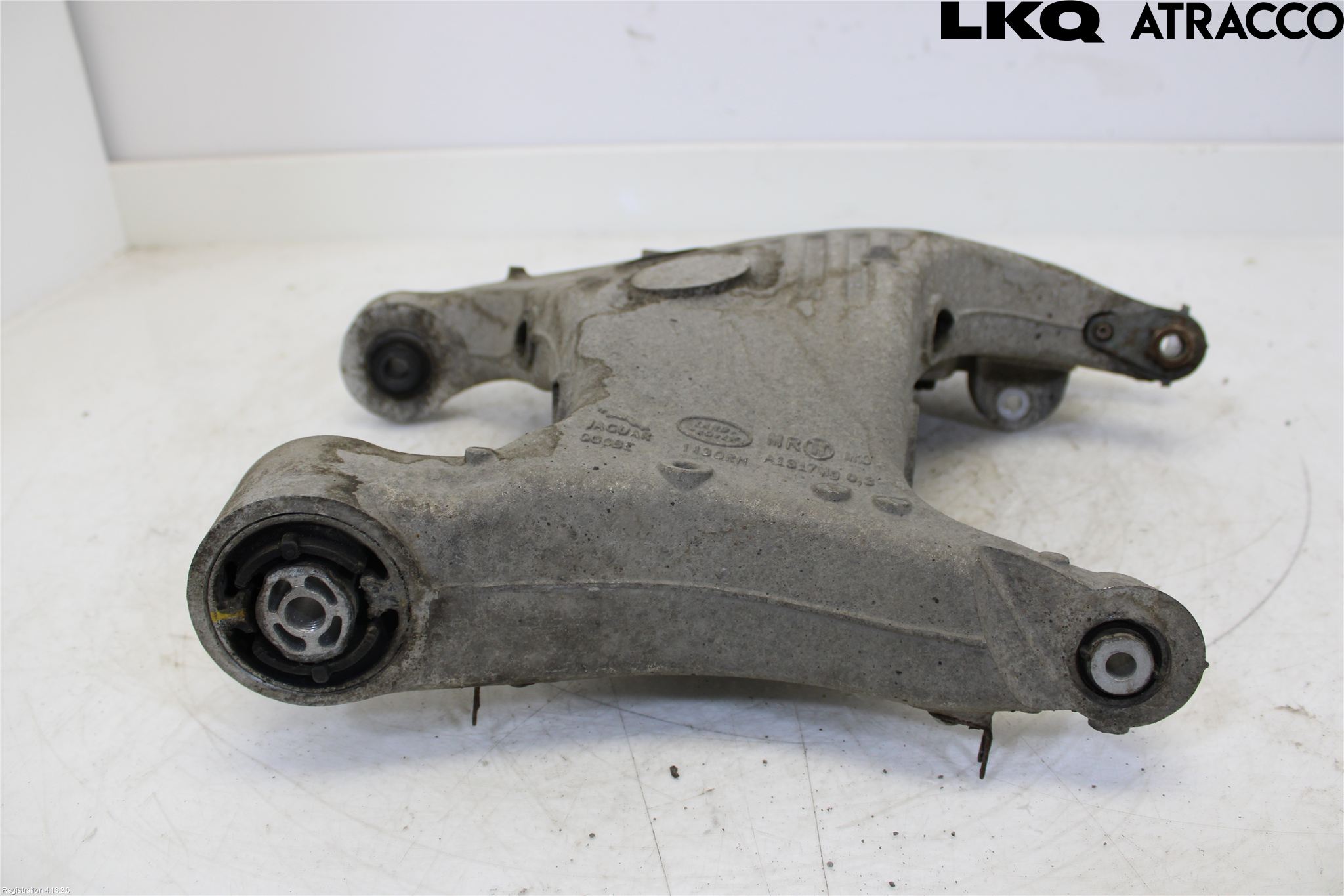 Landrover RANGE ROVER VELAR (L560) 17- Bärarm Bak Höger