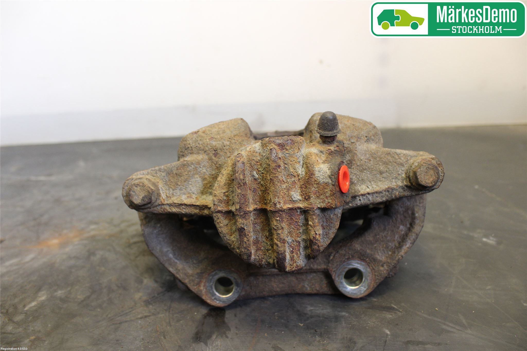 Peugeot 307     01-05 Bromsok Fram Höger