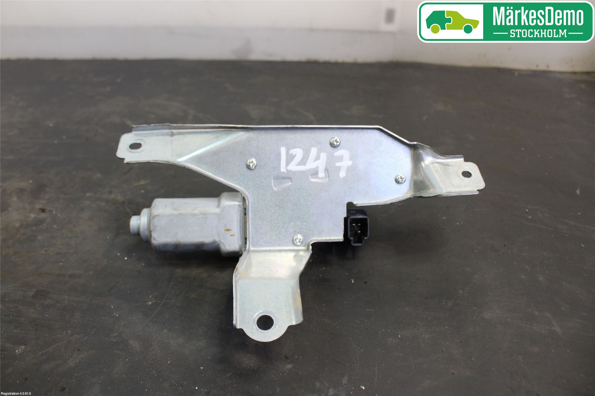 Mazda 2 (DE) 08-15 Torkarmotor Baklucka