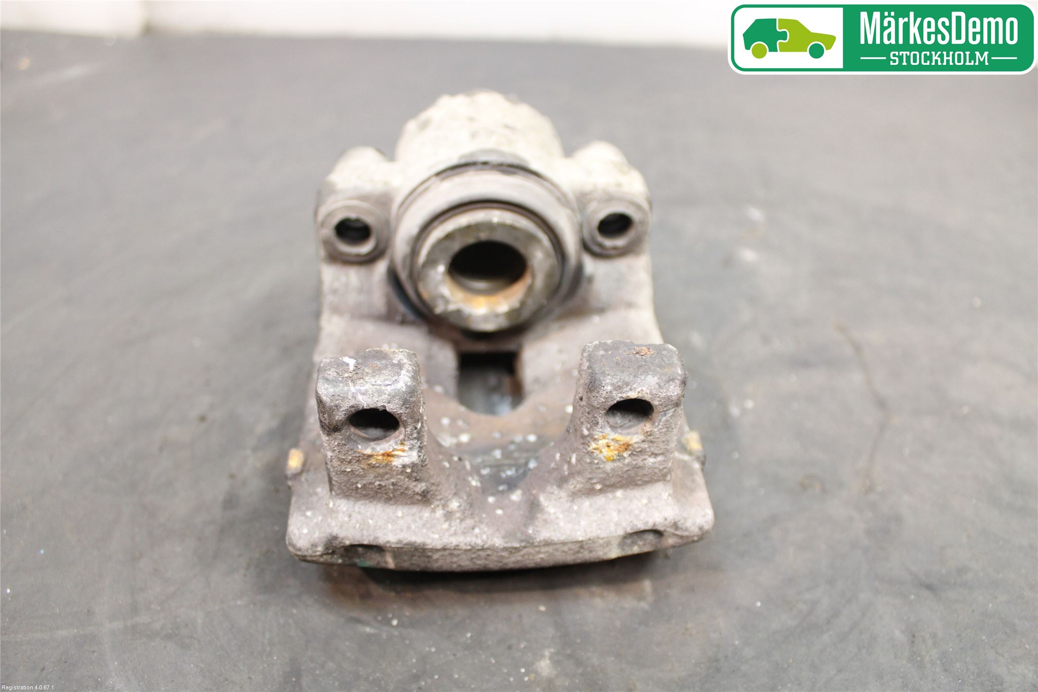 BMW 5 E60/61 Sed/Tou 02-10 Bromsok Bak Höger