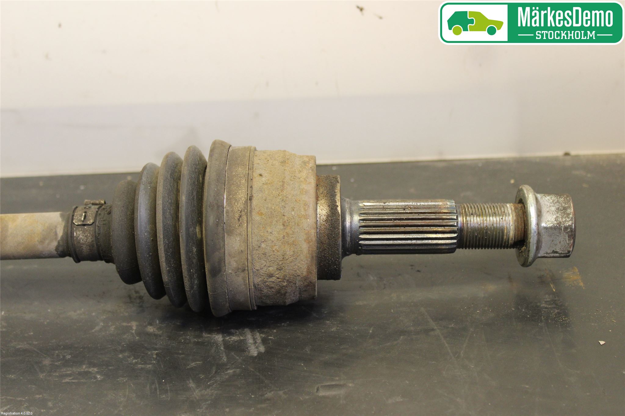 Nissan MICRA 11-16 Drivaxel Fram Höger