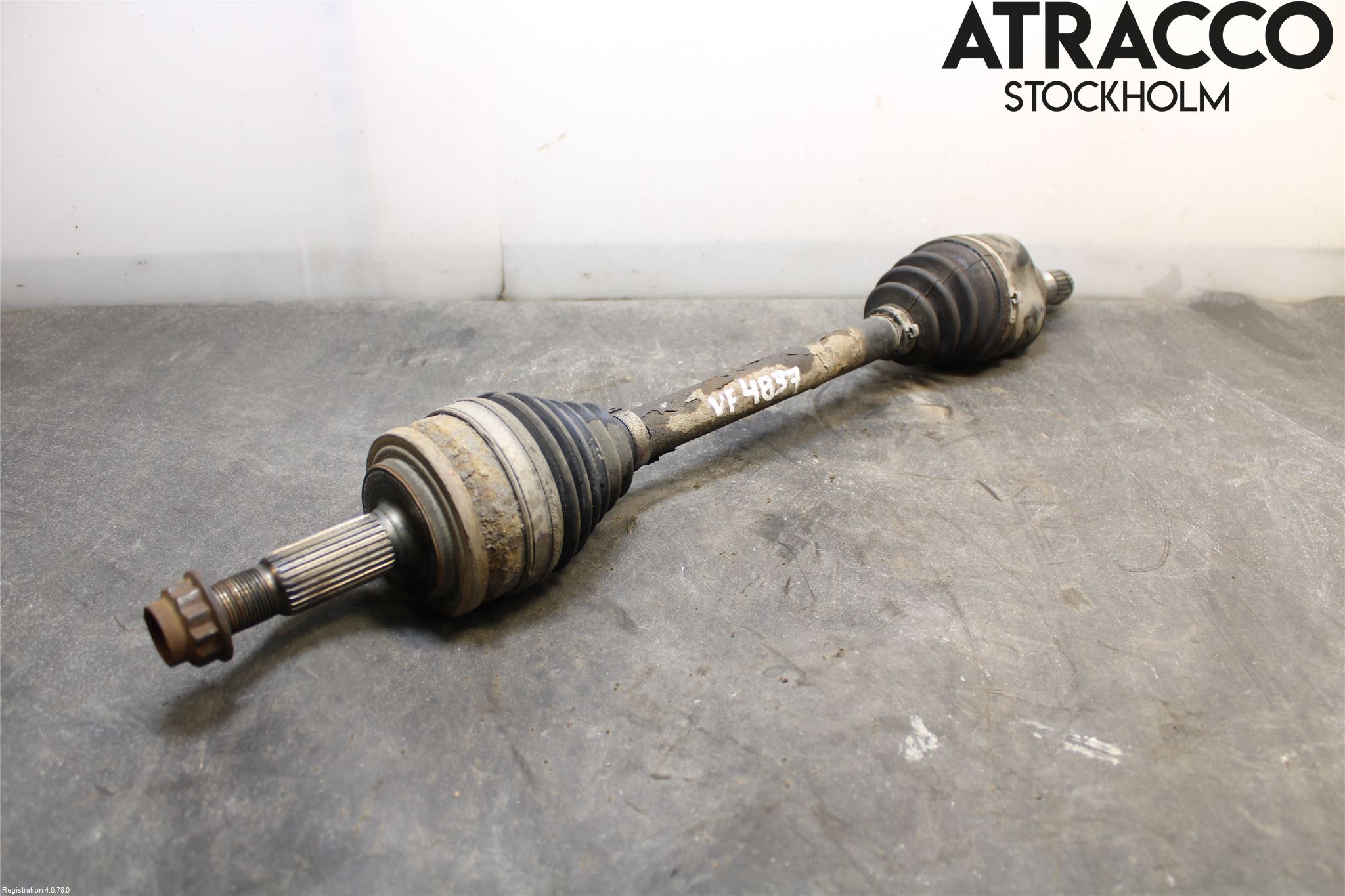 Toyota AURIS 10-12 Drivaxel Fram Vänster