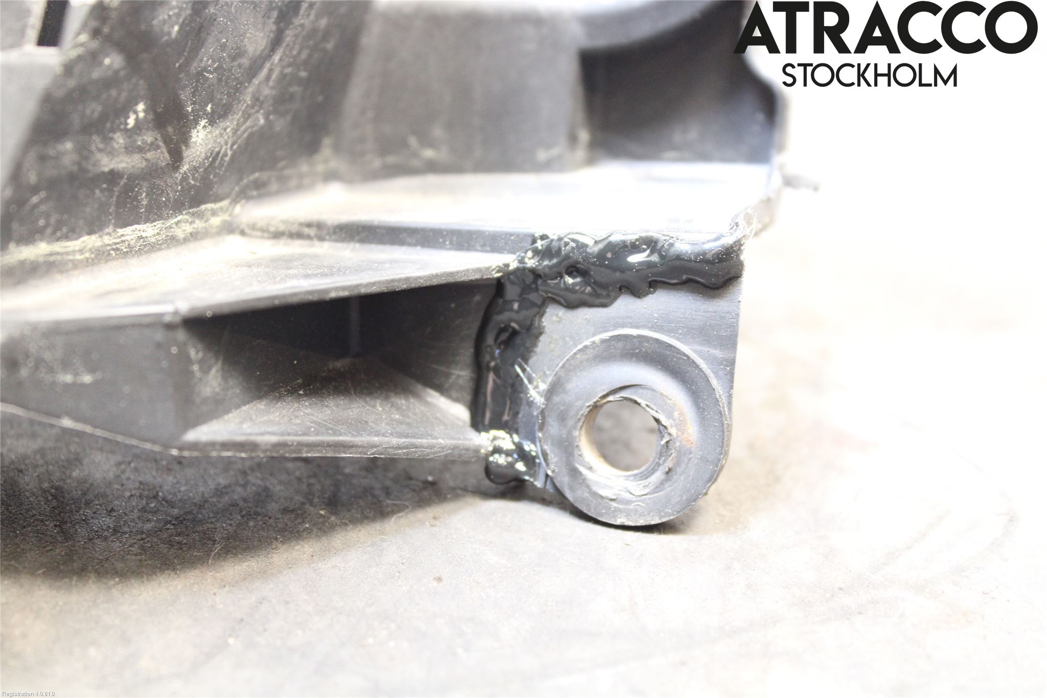 Nissan ALMERA    00-06 Strålkastare Vänster