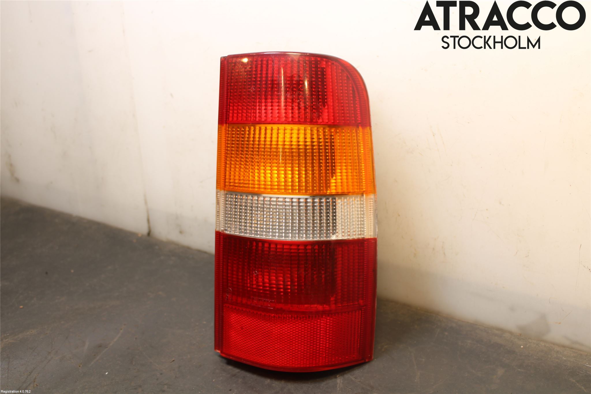 Ford ESCORT EXPRESS Bakljus Höger