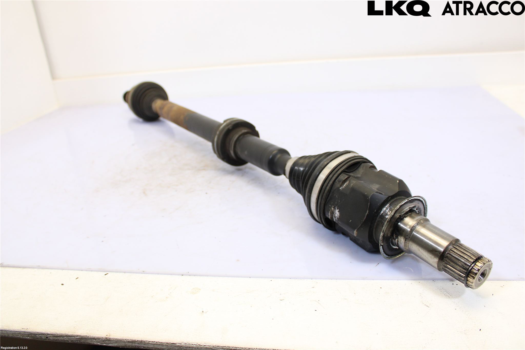 Toyota COROLLA CROSS XG10 22- Drivaxel Fram Höger