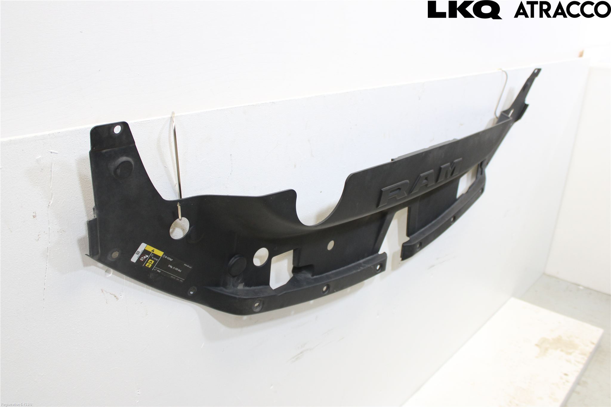 Dodge PICK UP RAM 81- Täckplast Front
