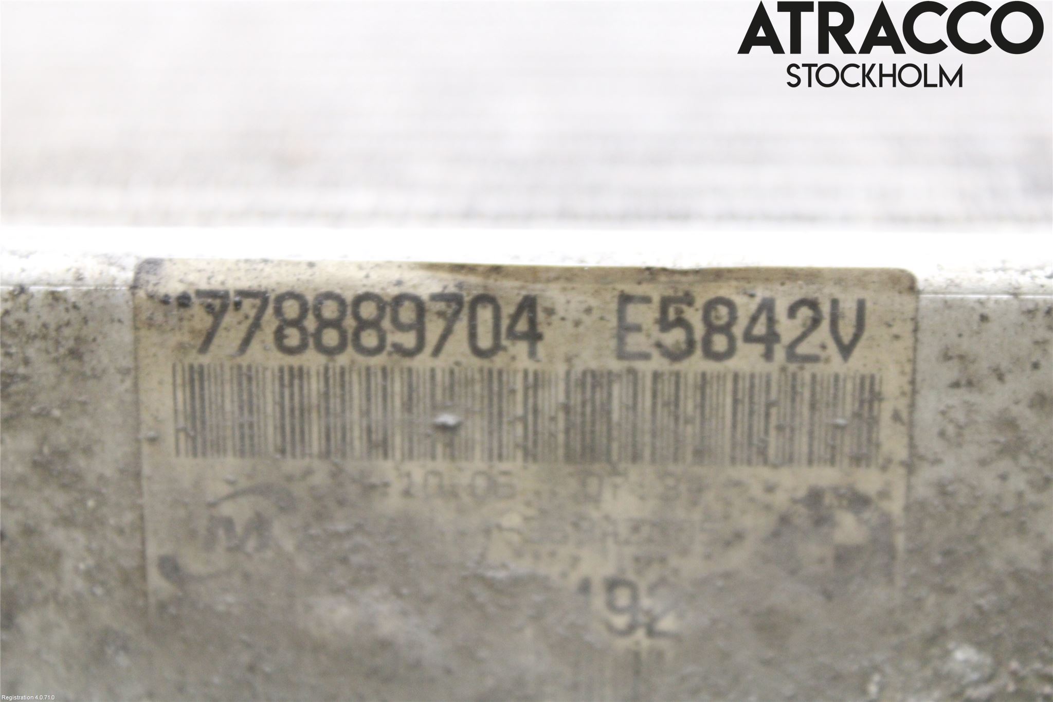 BMW 1 E87/81 5D/3D 03-11 Kylare Aut