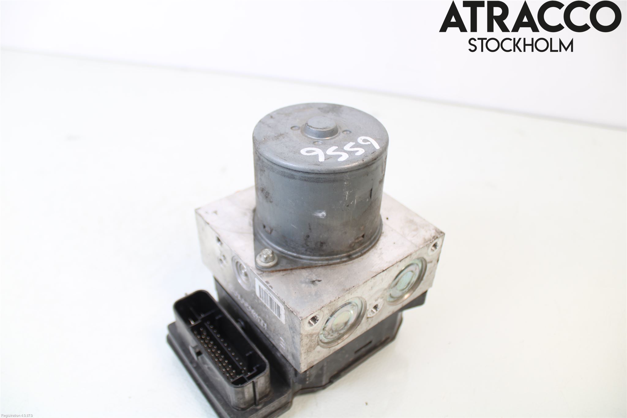 Volkswagen VW PASSAT 11-14 Abs Hydraulaggregat