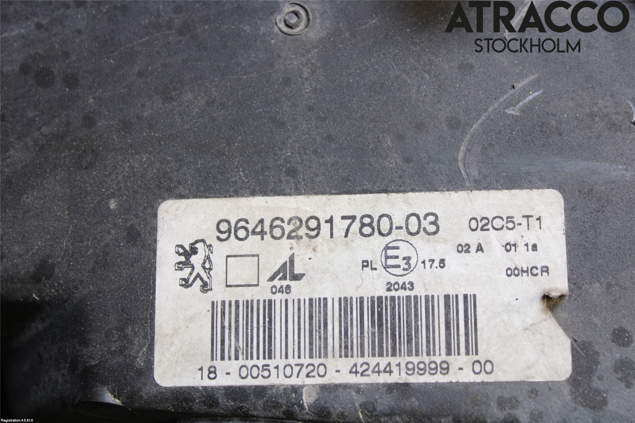 Peugeot 307     01-05 Strålkastare Höger