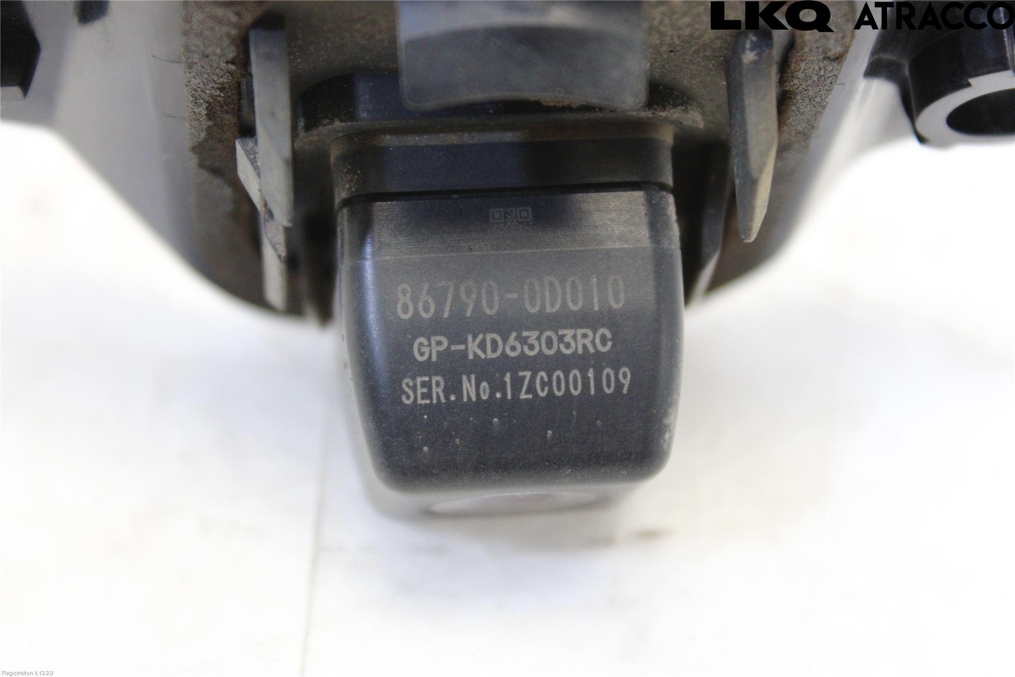 Toyota YARIS XP130 12-14 Parkeringshjälp Kamera