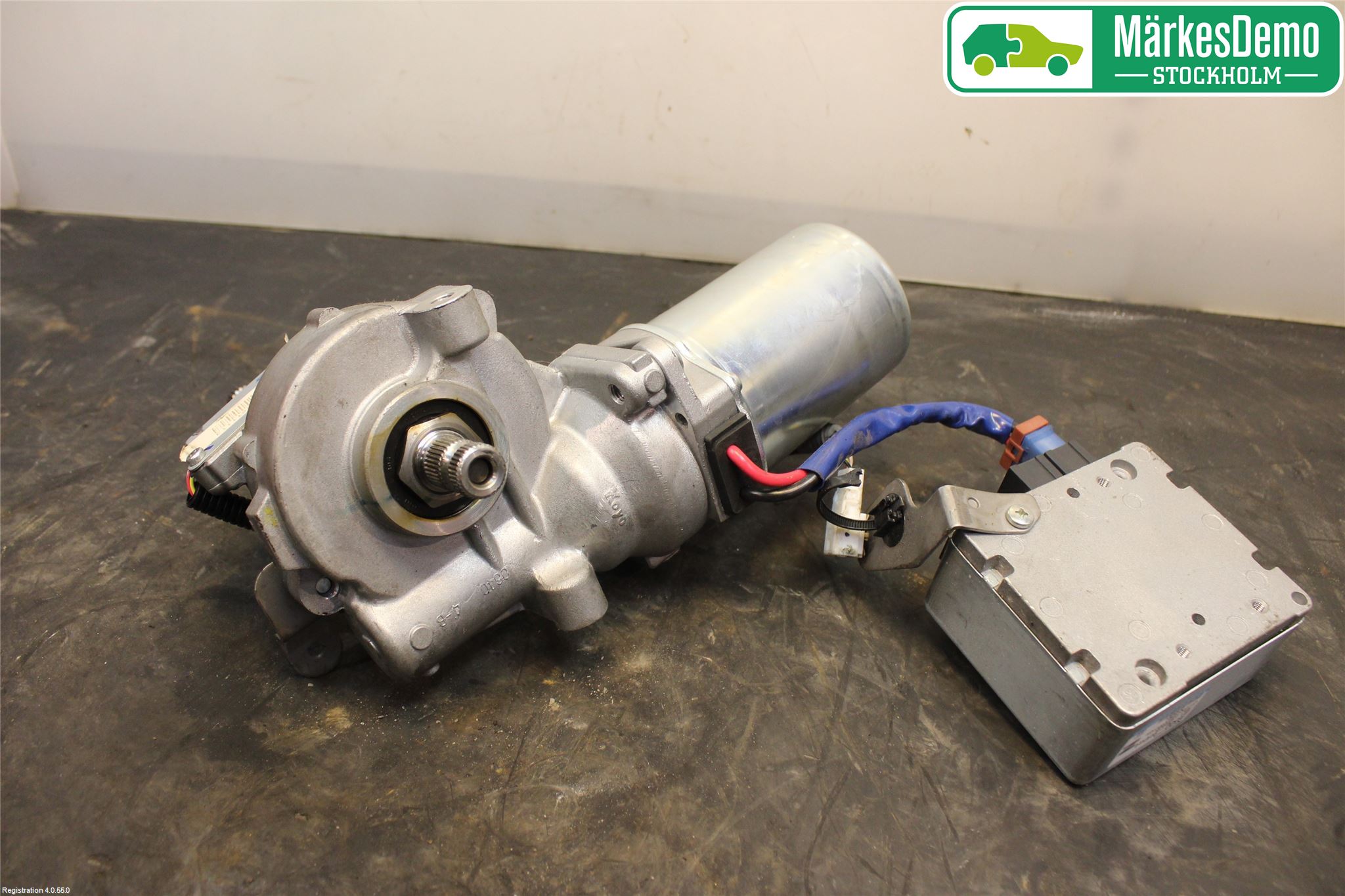 Nissan NOTE E11 06-14 Rattaxelagg Med Inb Servo