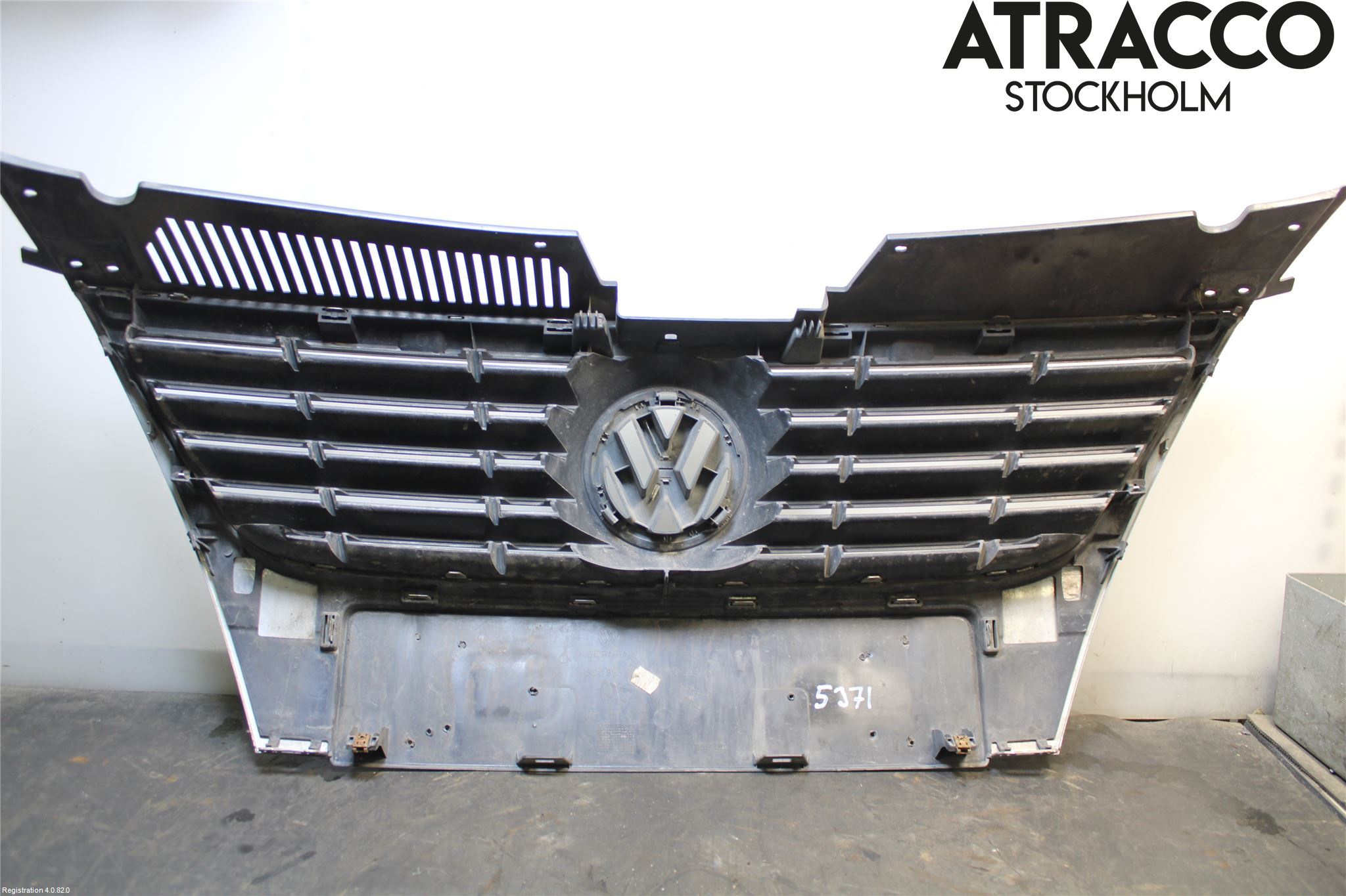 Volkswagen VW PASSAT 05-11 Grill Komp
