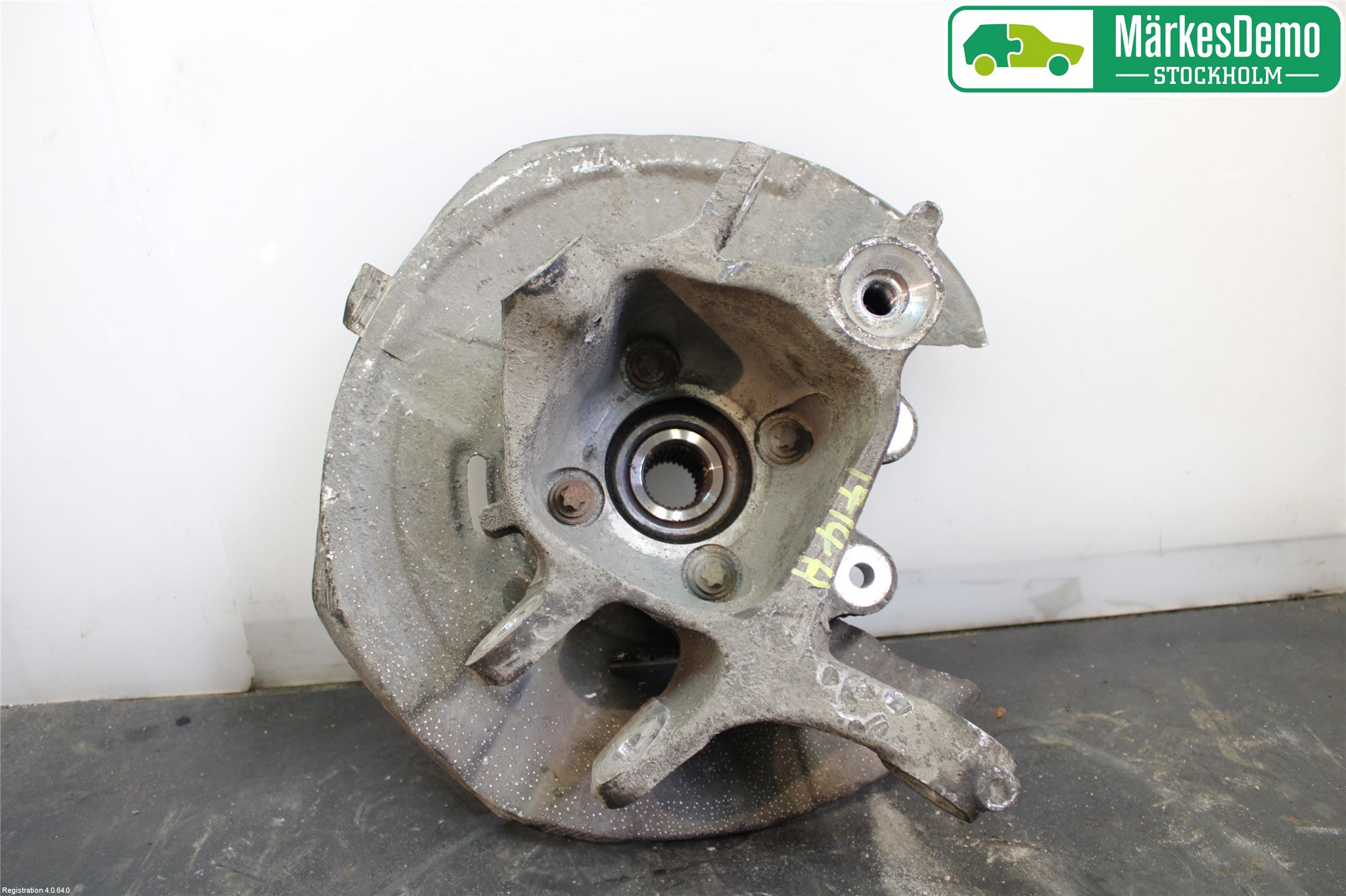 BMW 6 F12/F13 10-18 Hjullagerhus Bak Hö