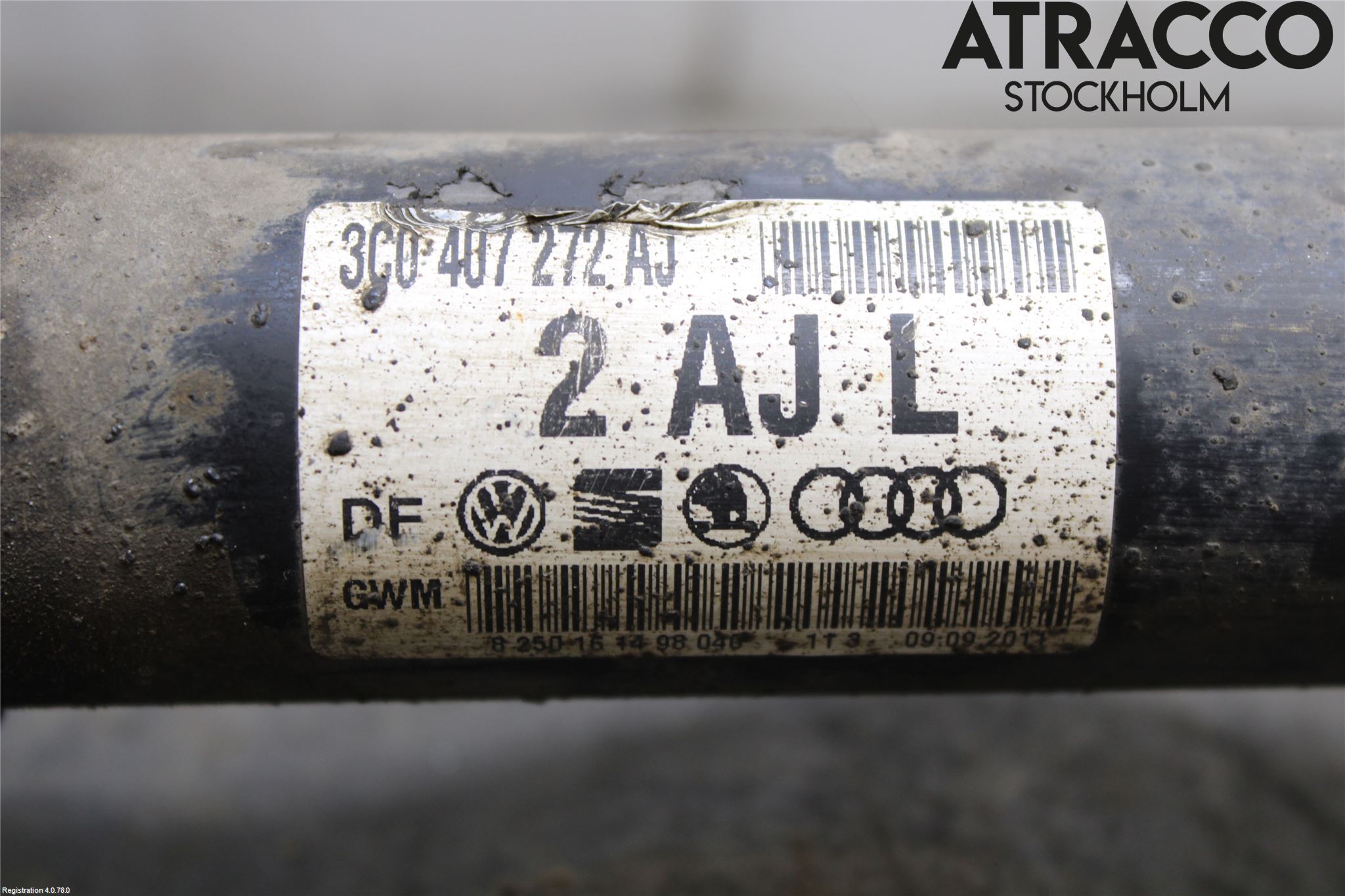 Volkswagen VW PASSAT 11-14 Drivaxel Fram Höger