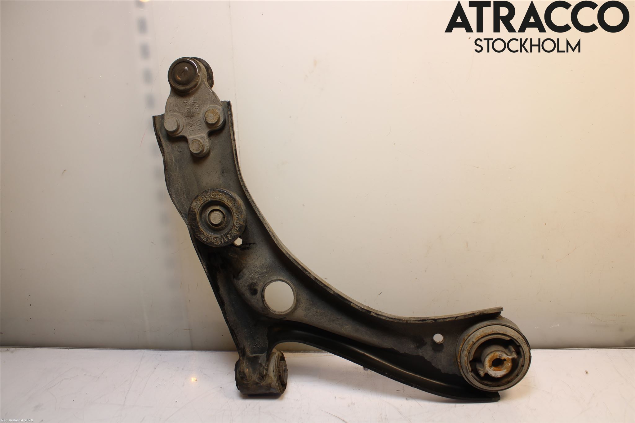 Ford FOCUS 19- Bärarm Fram Undre Vä