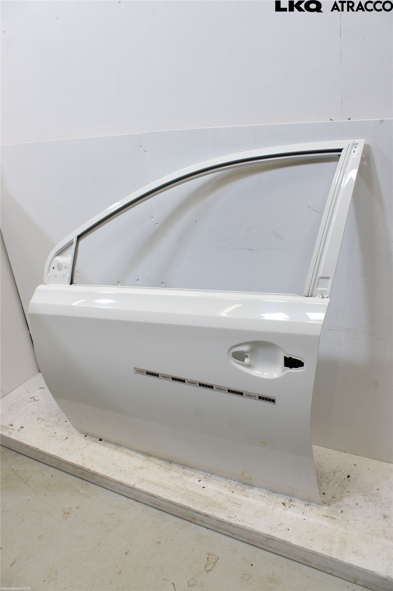Toyota AURIS 13-19 Dörr Fram Vänster