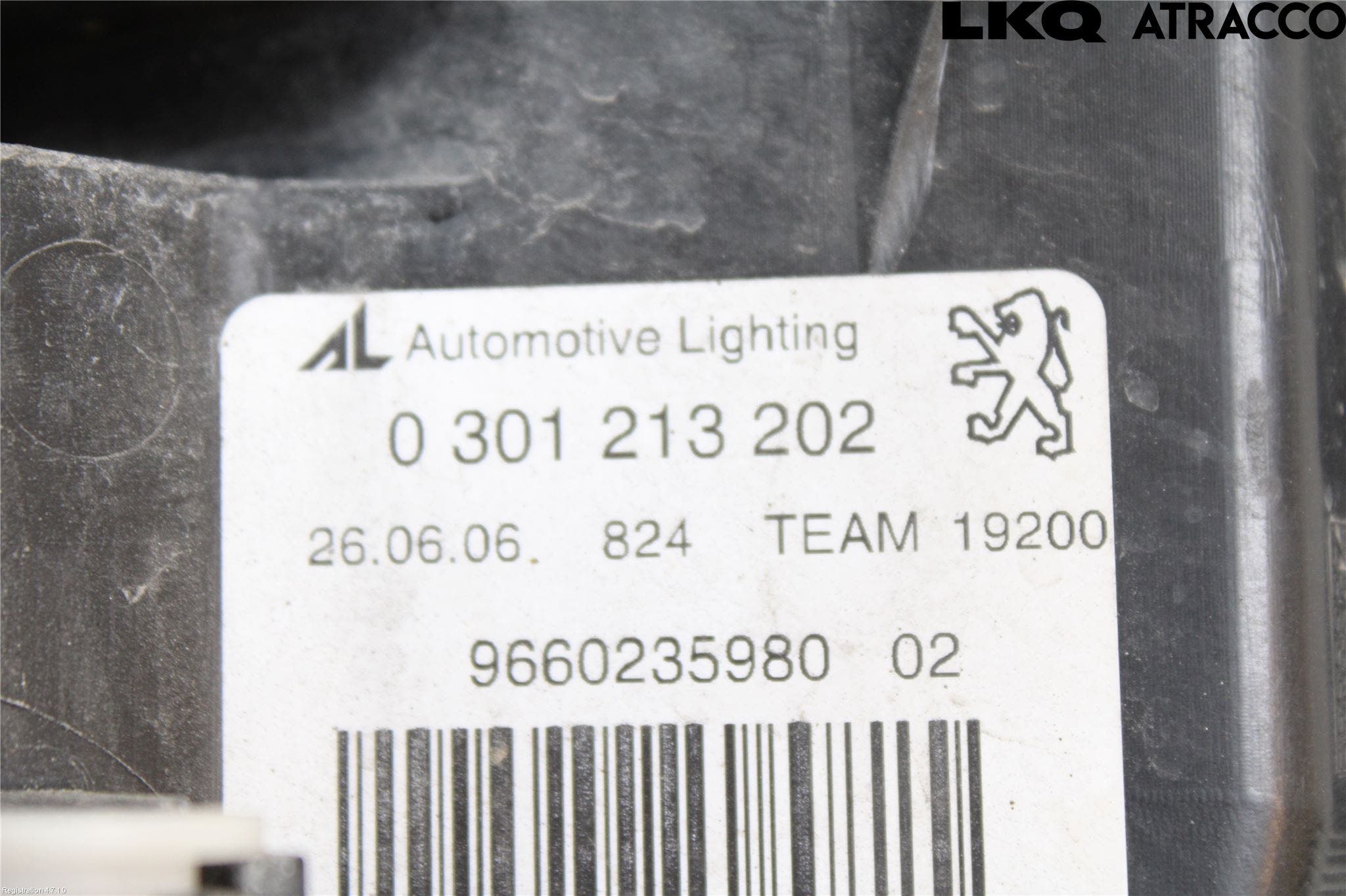 Peugeot 407 Strålkastare Höger