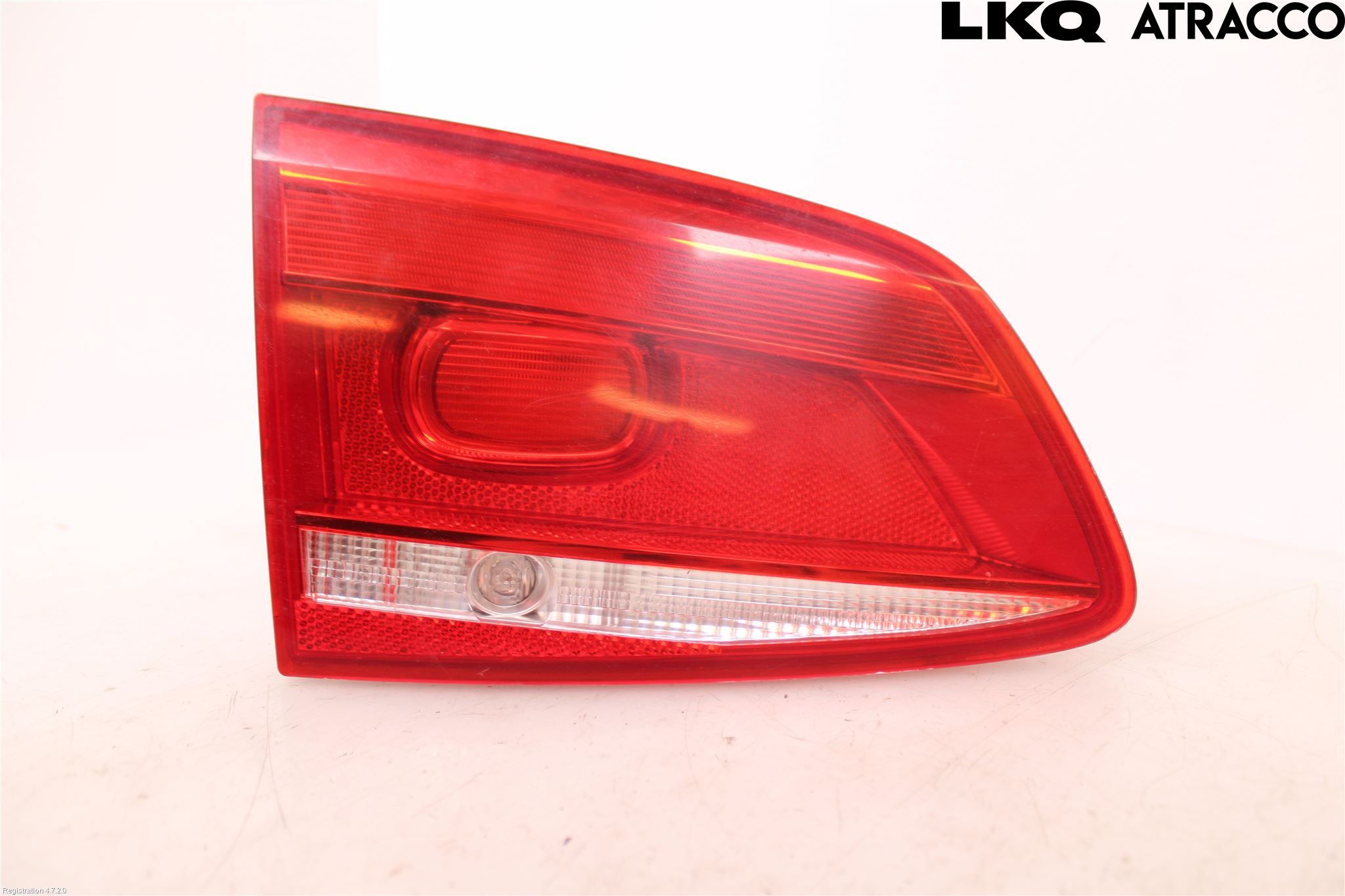 Volkswagen VW PASSAT 11-14 Bakljus Lucka Vä
