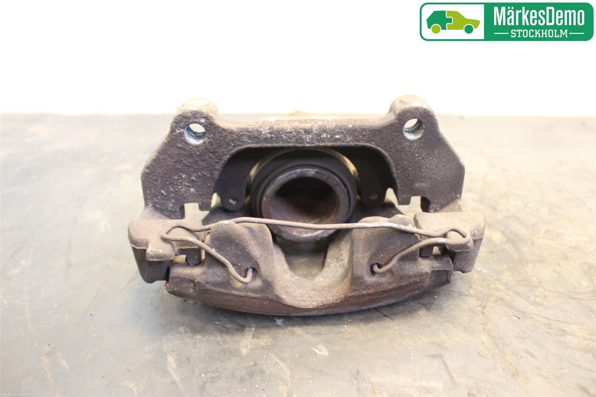 Saab 9-5     06-10 Bromsok Fram Vänster