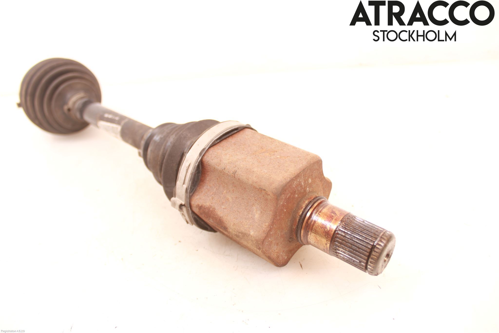 Volkswagen VW PASSAT 20-24 Drivaxel Fram Vänster