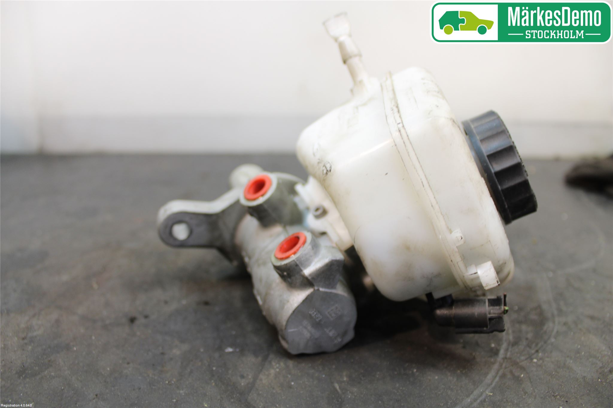 BMW 4 F32/F33/F82/F83 13-20 Broms Huvudcylinder