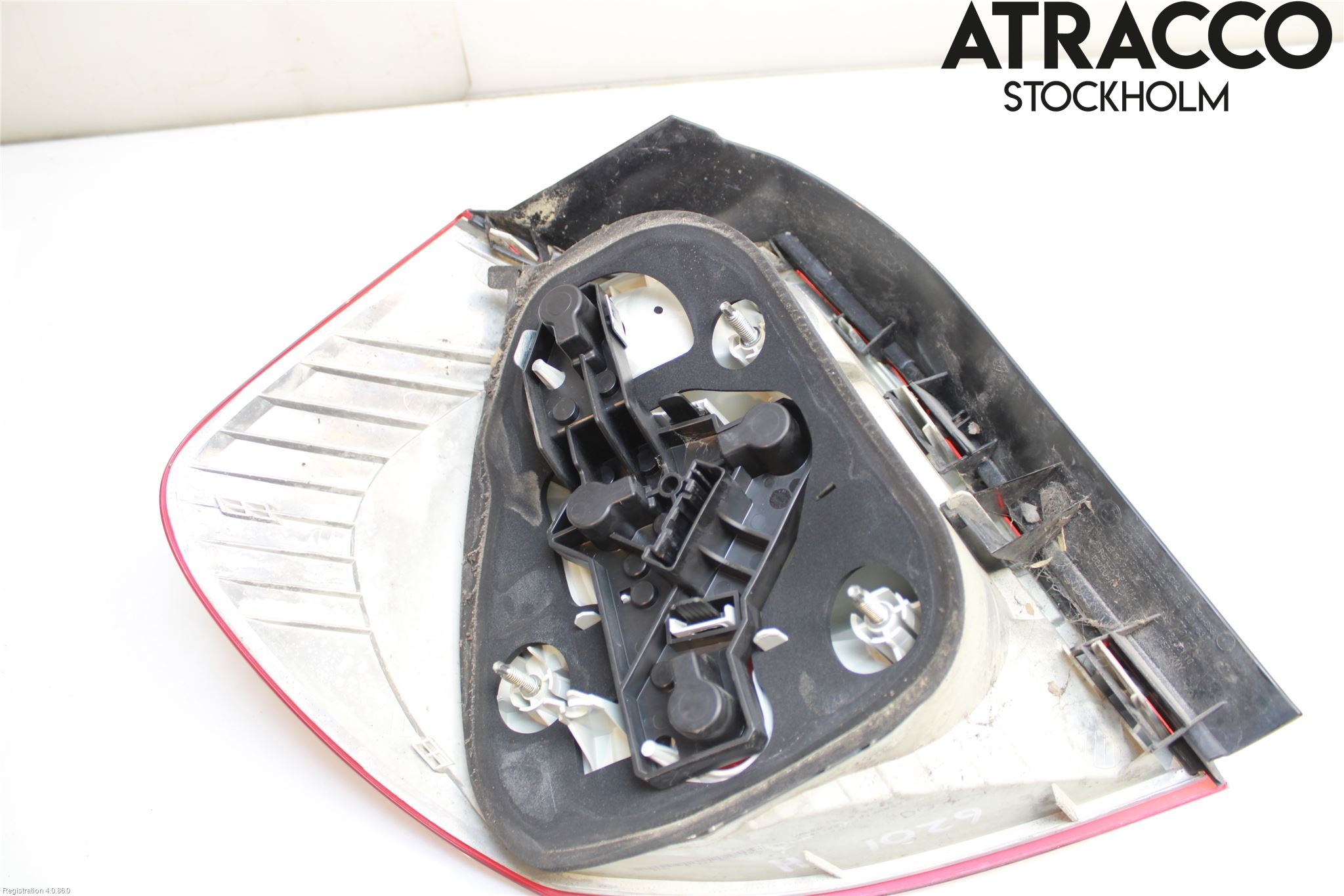 BMW 1 E87/81 5D/3D 03-11 Bakljus Höger