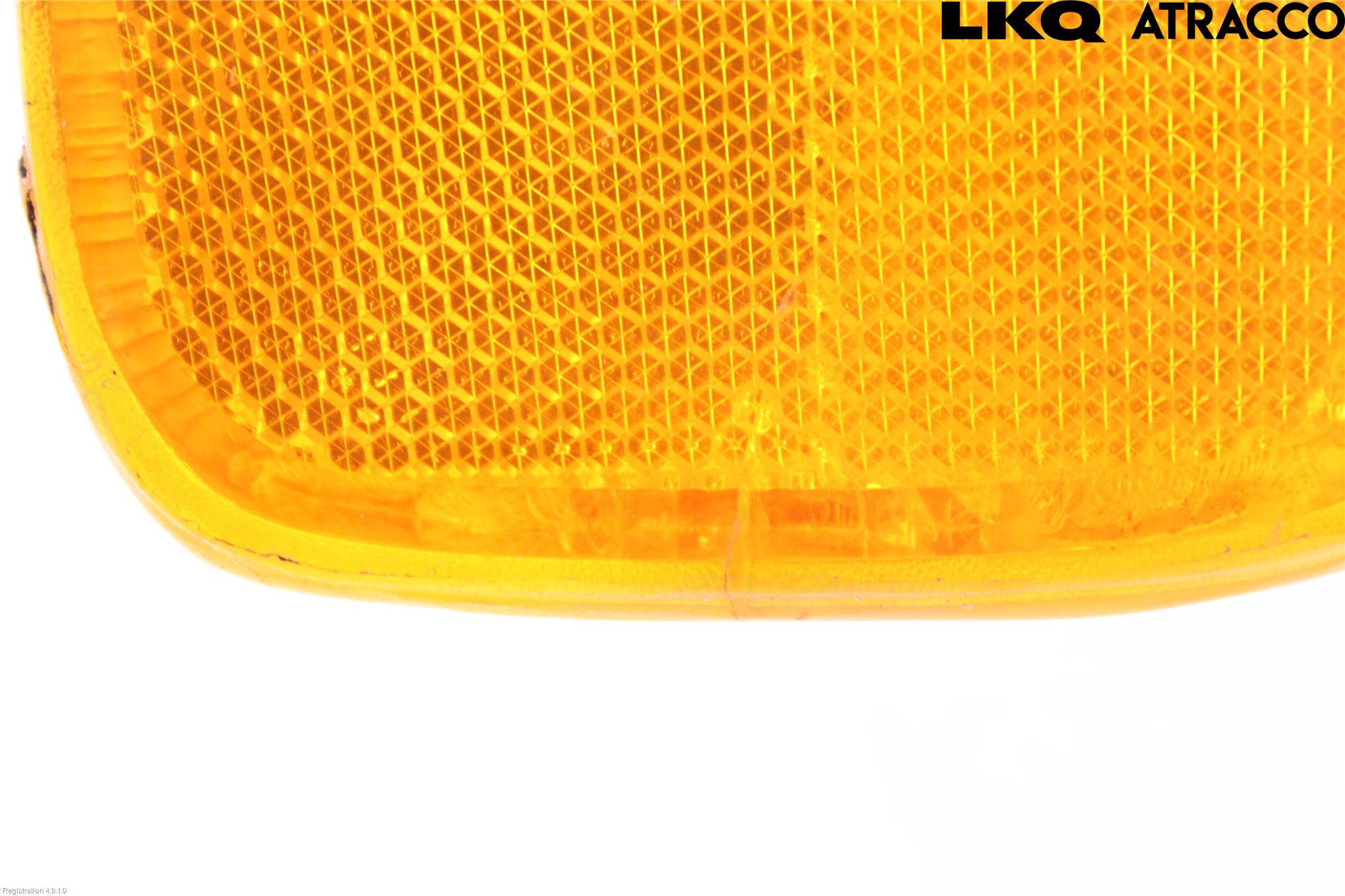 Chevrolet EXPRESS Blinkers Fram Höger