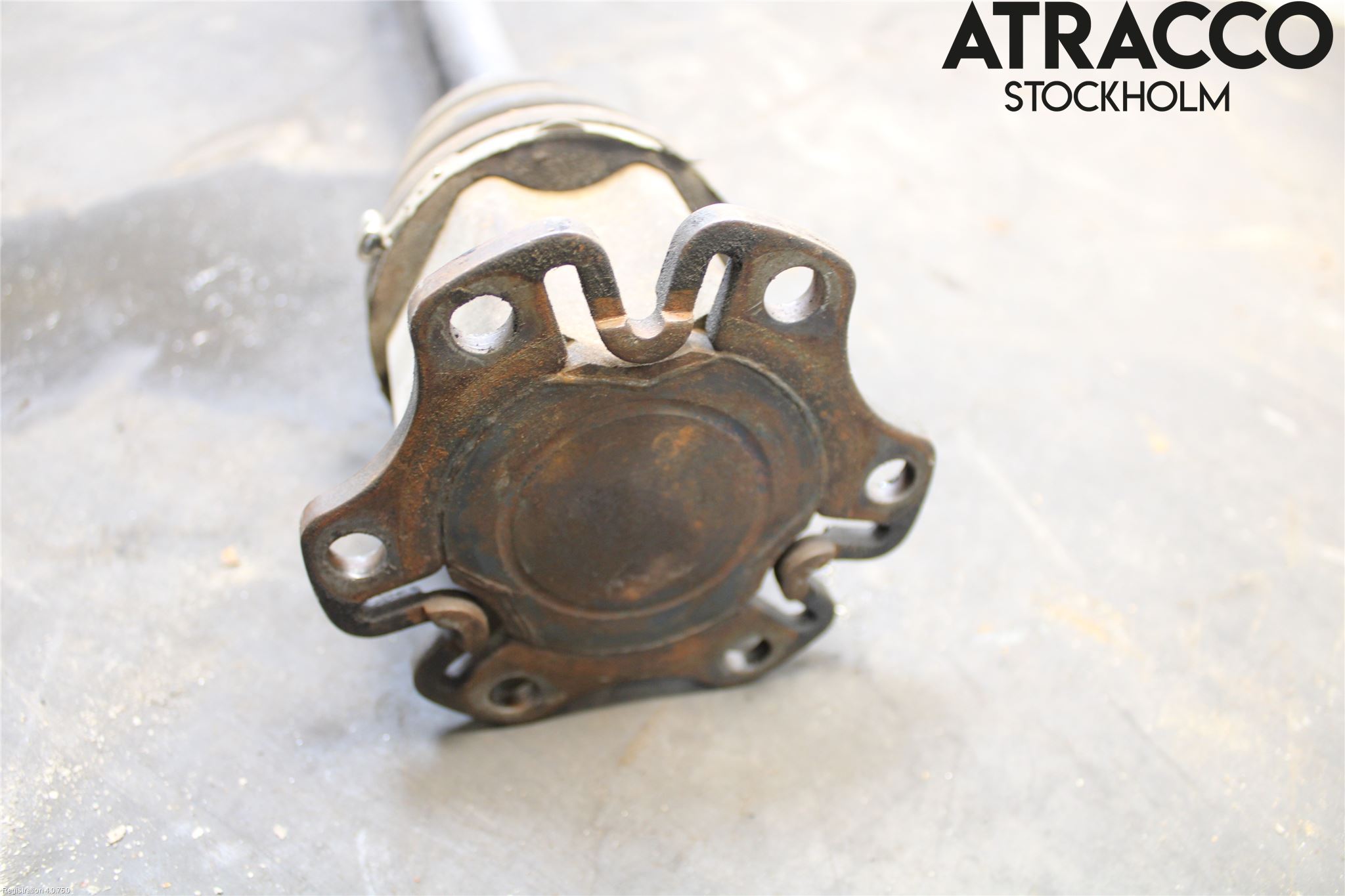 Audi A6/S6     05-11 Drivaxel Fram Höger