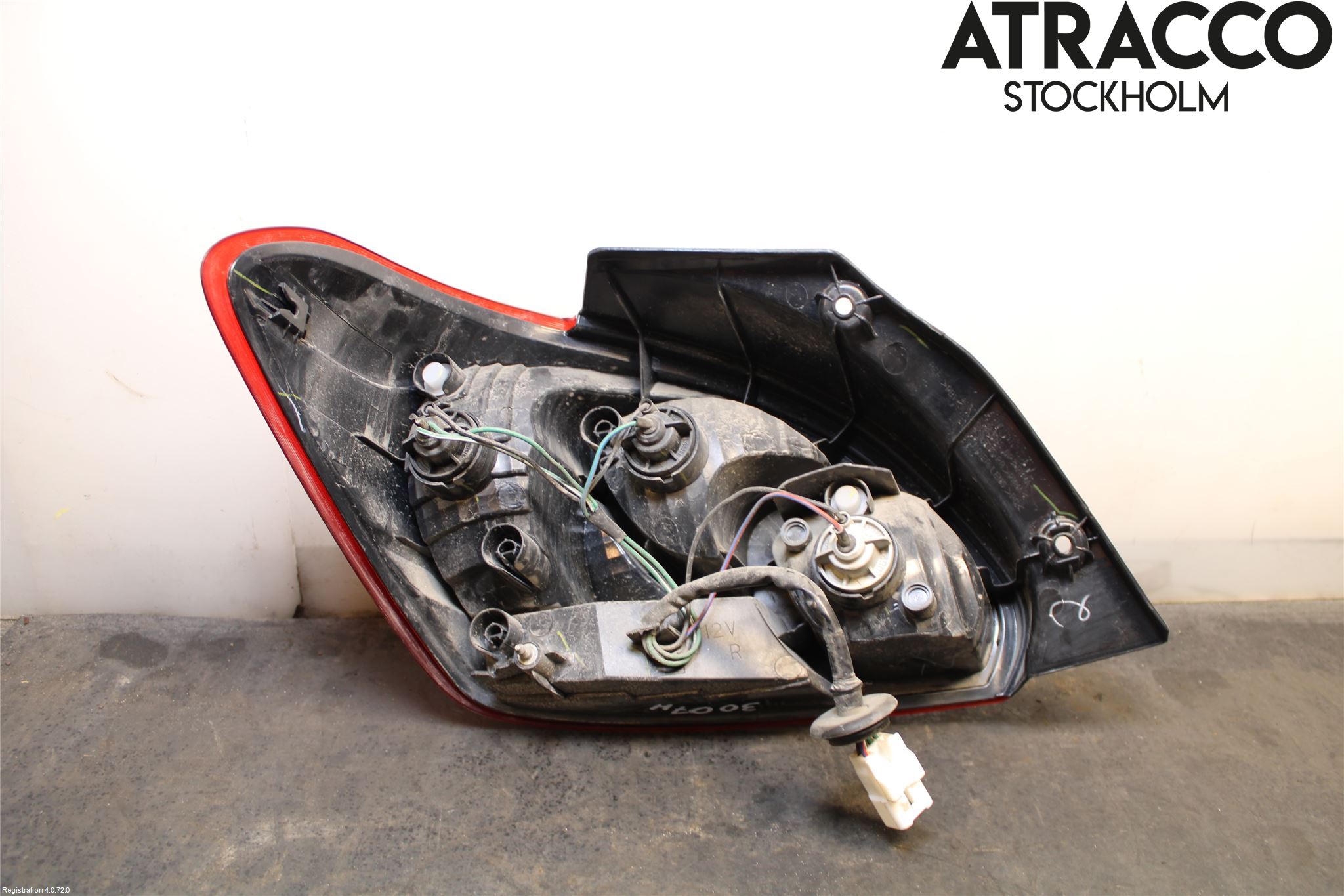 Mitsubishi SPACE STAR 13- Bakljus Höger